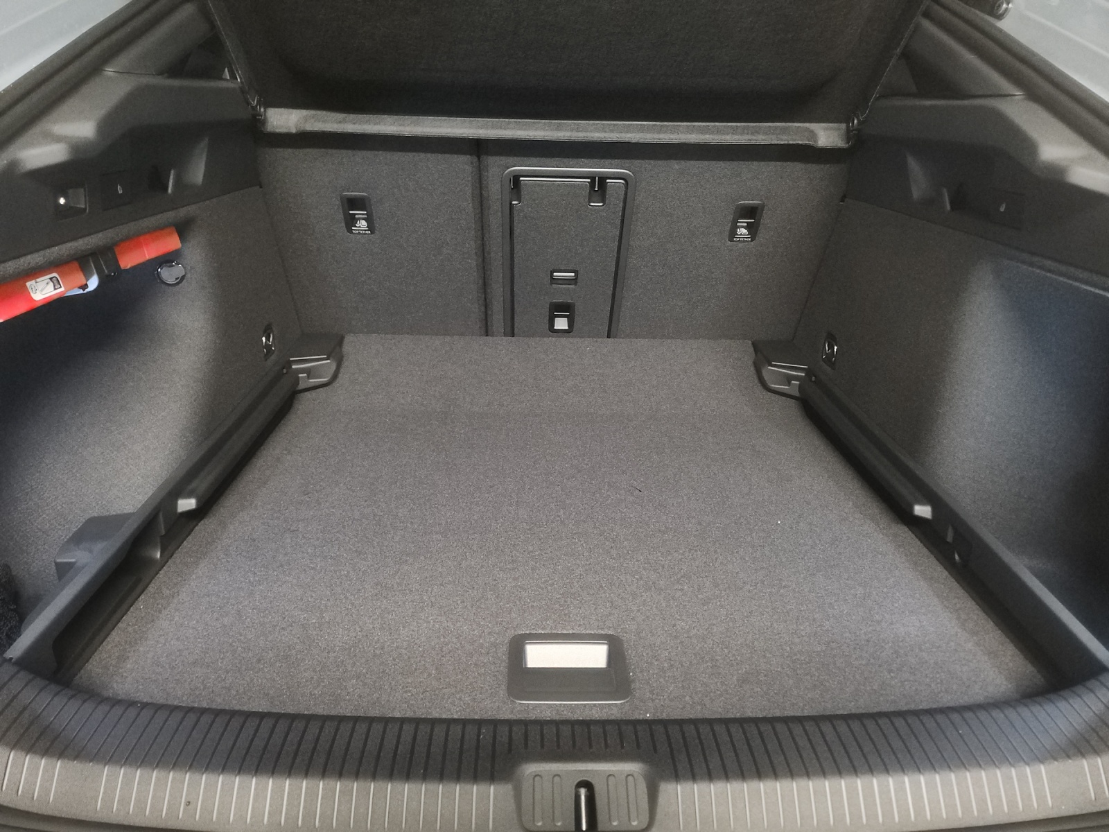 VW ID.7 Pro 77 kWh Pro-image-14