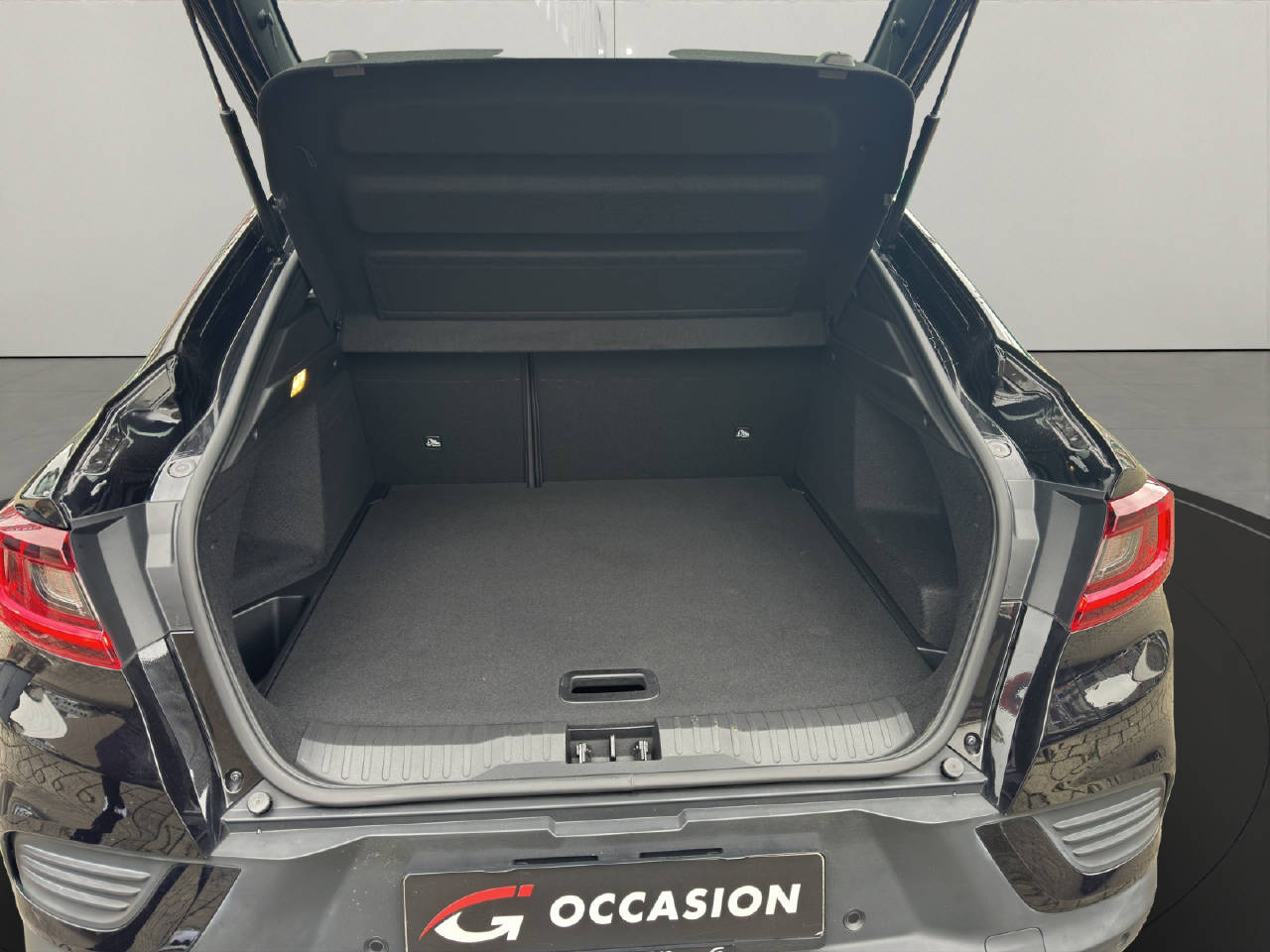 RENAULT Arkana 1.3 TCe R.S. Line EDC-Automat-image-1