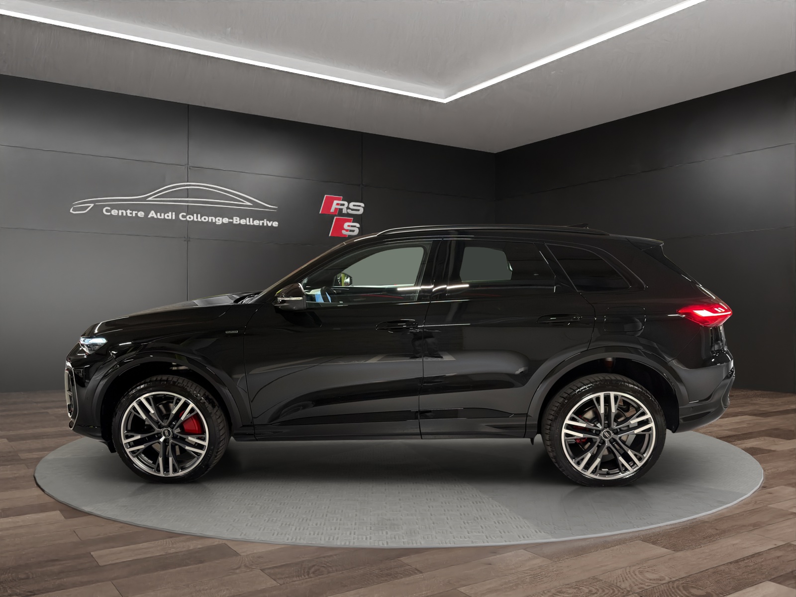 AUDI Q5 e-hybrid quattro 220 kW S-tronic-image-2