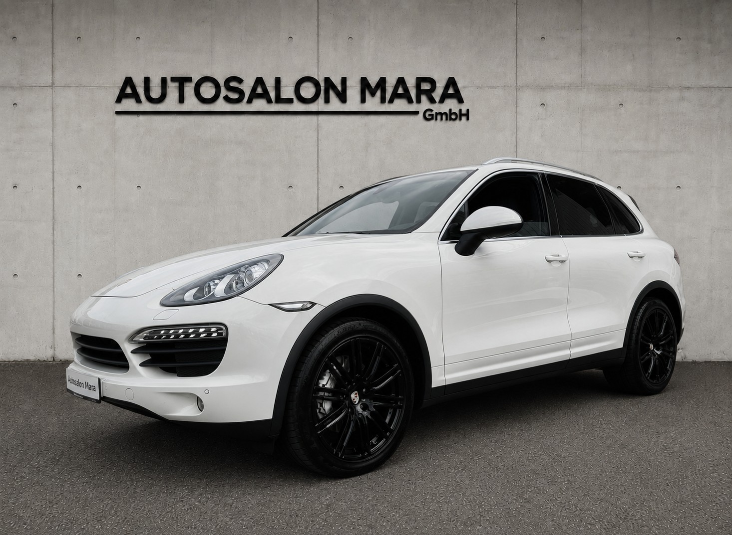 PORSCHE Cayenne S-image-0