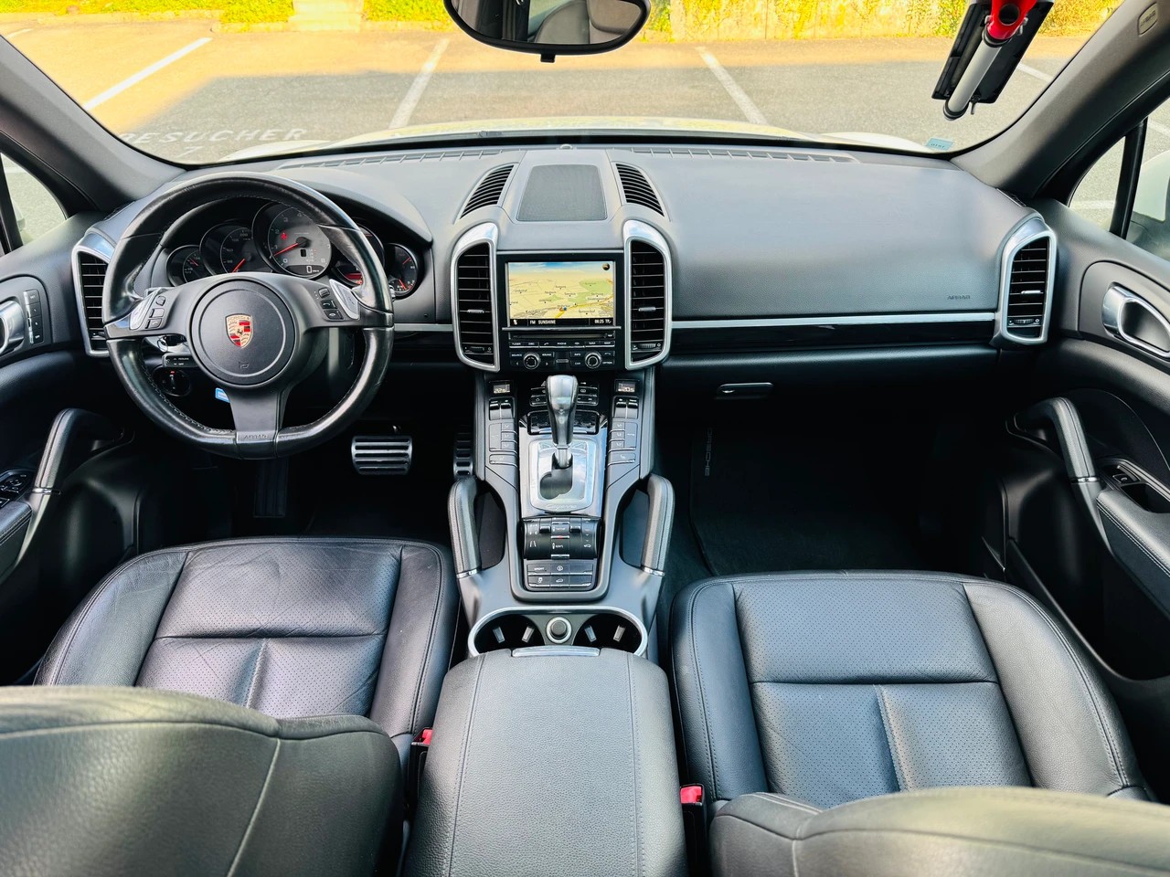 PORSCHE Cayenne S-image-2