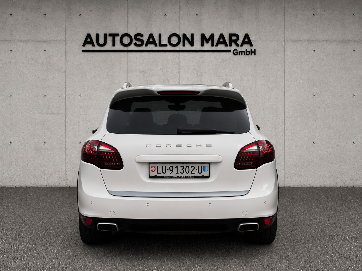 PORSCHE Cayenne S-image-4