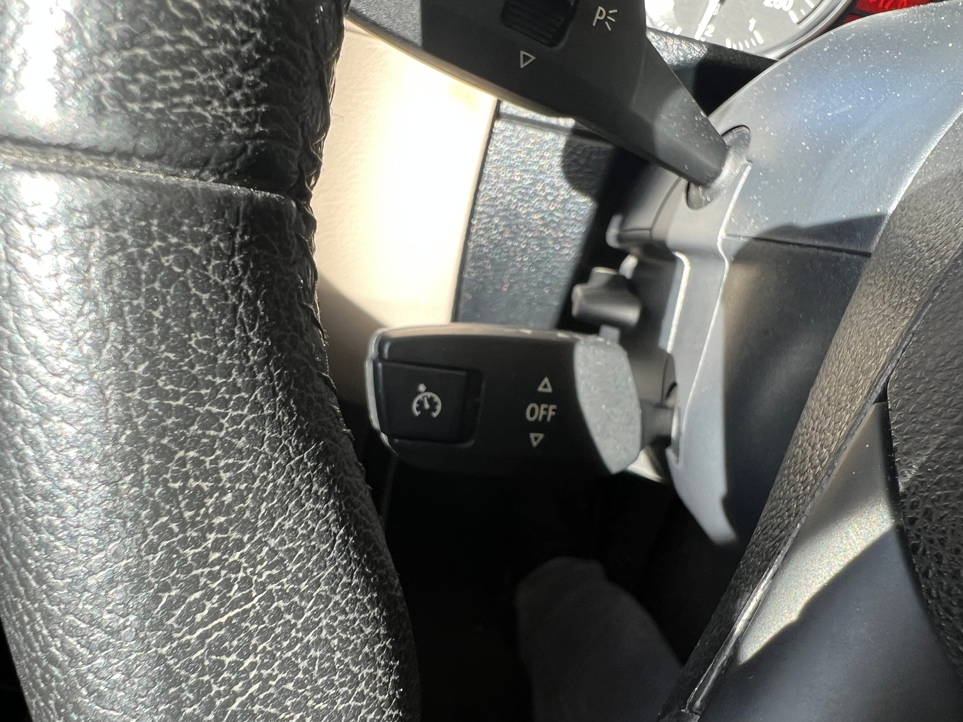 BMW X1 xDrive 28i Steptronic-image-25