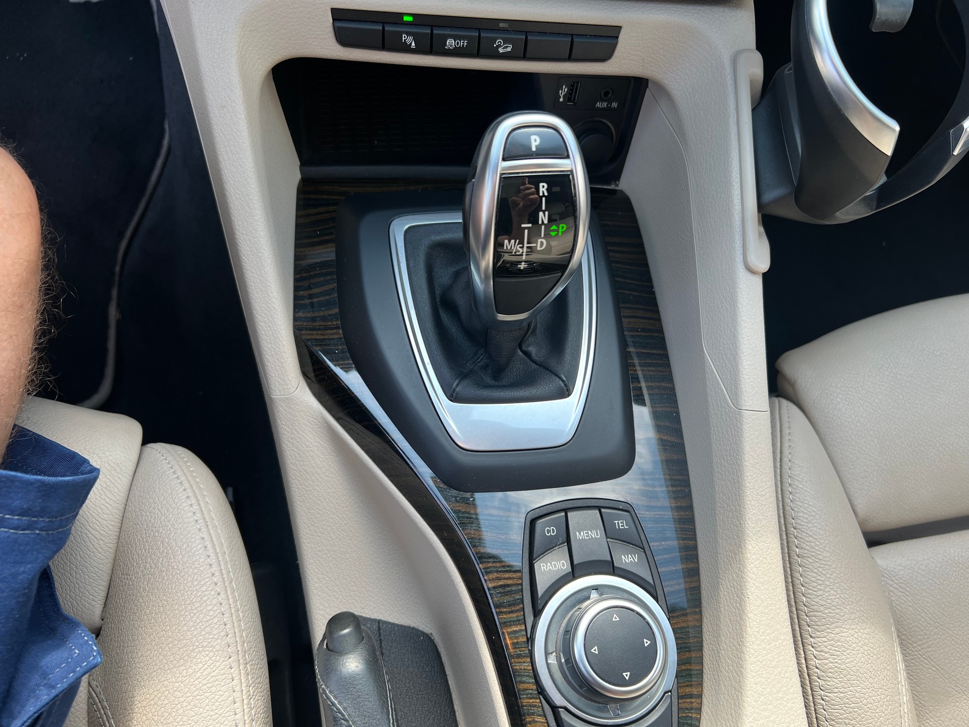 BMW X1 xDrive 28i Steptronic-image-15