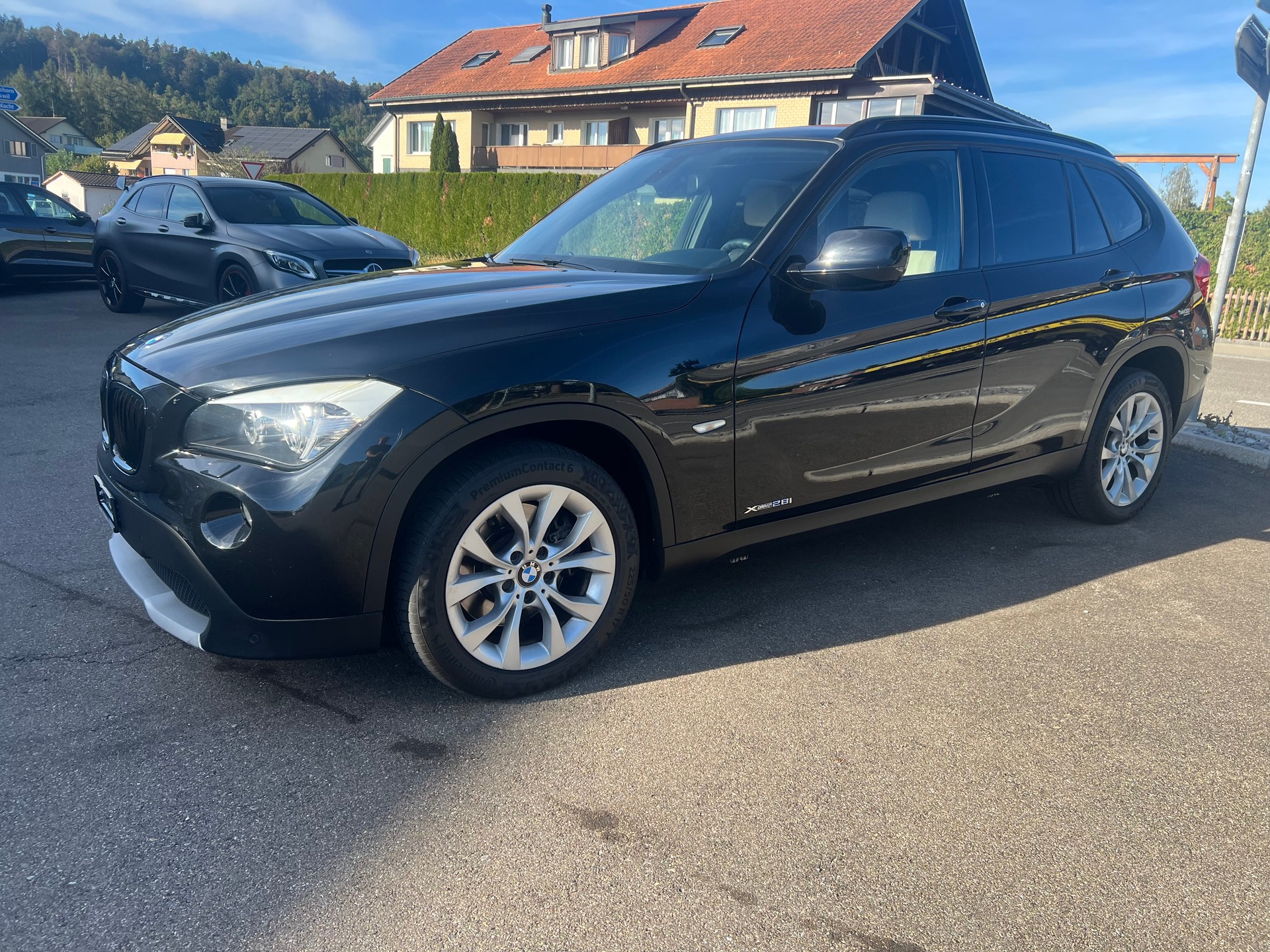 BMW X1 xDrive 28i Steptronic-image-0