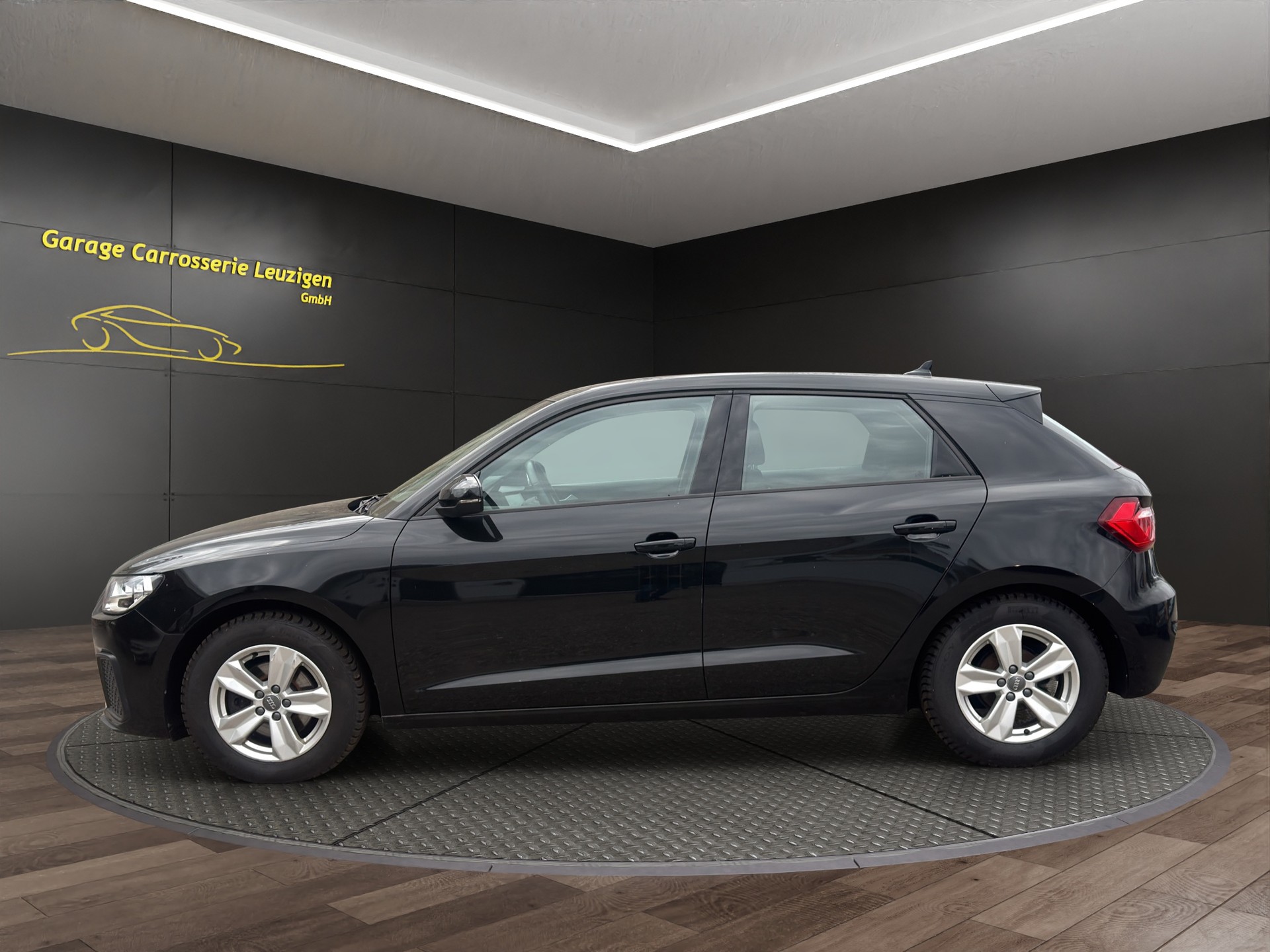 AUDI A1 Sportback 30 TFSI advanced S-tronic-image-7