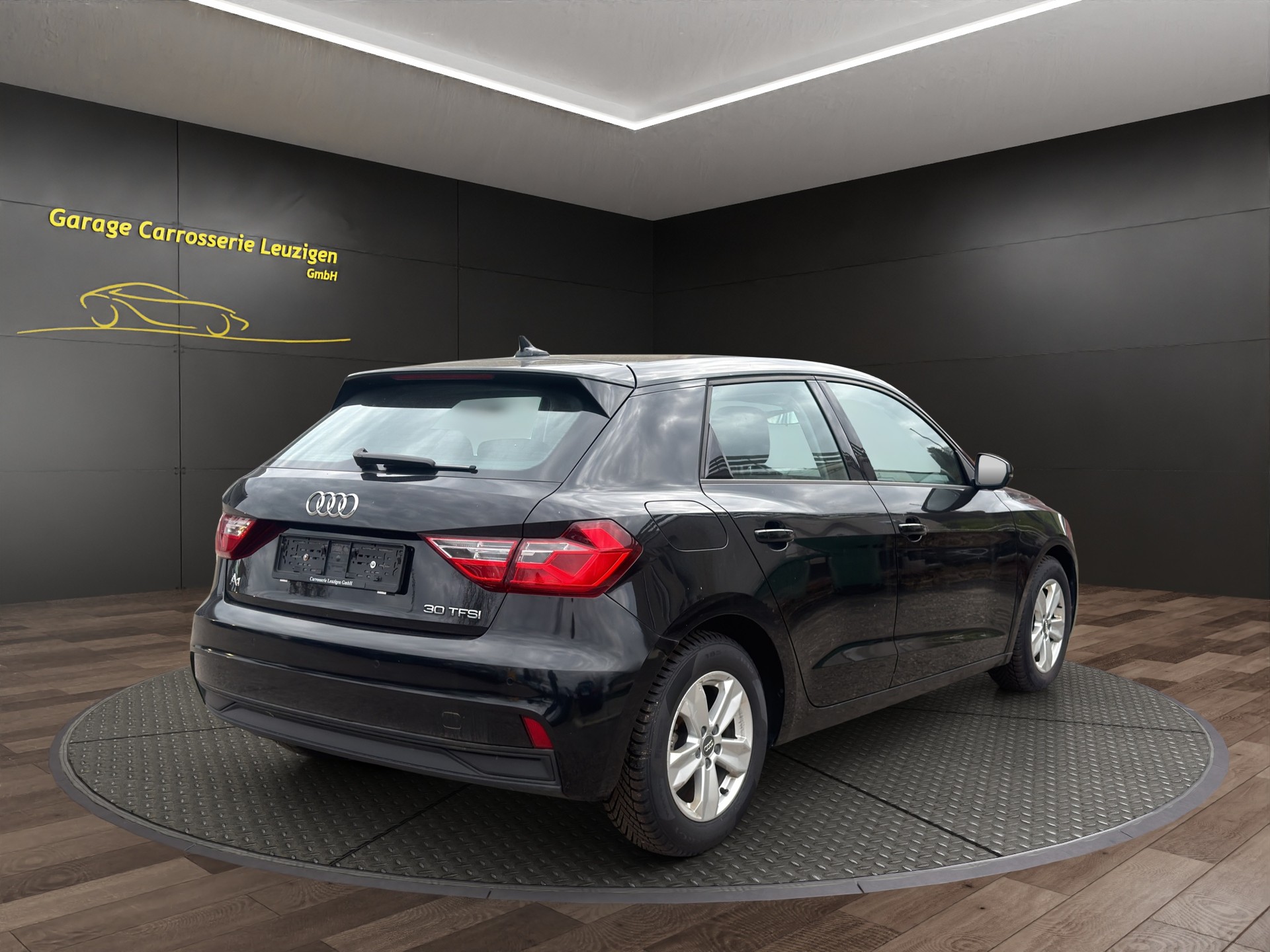 AUDI A1 Sportback 30 TFSI advanced S-tronic-image-4