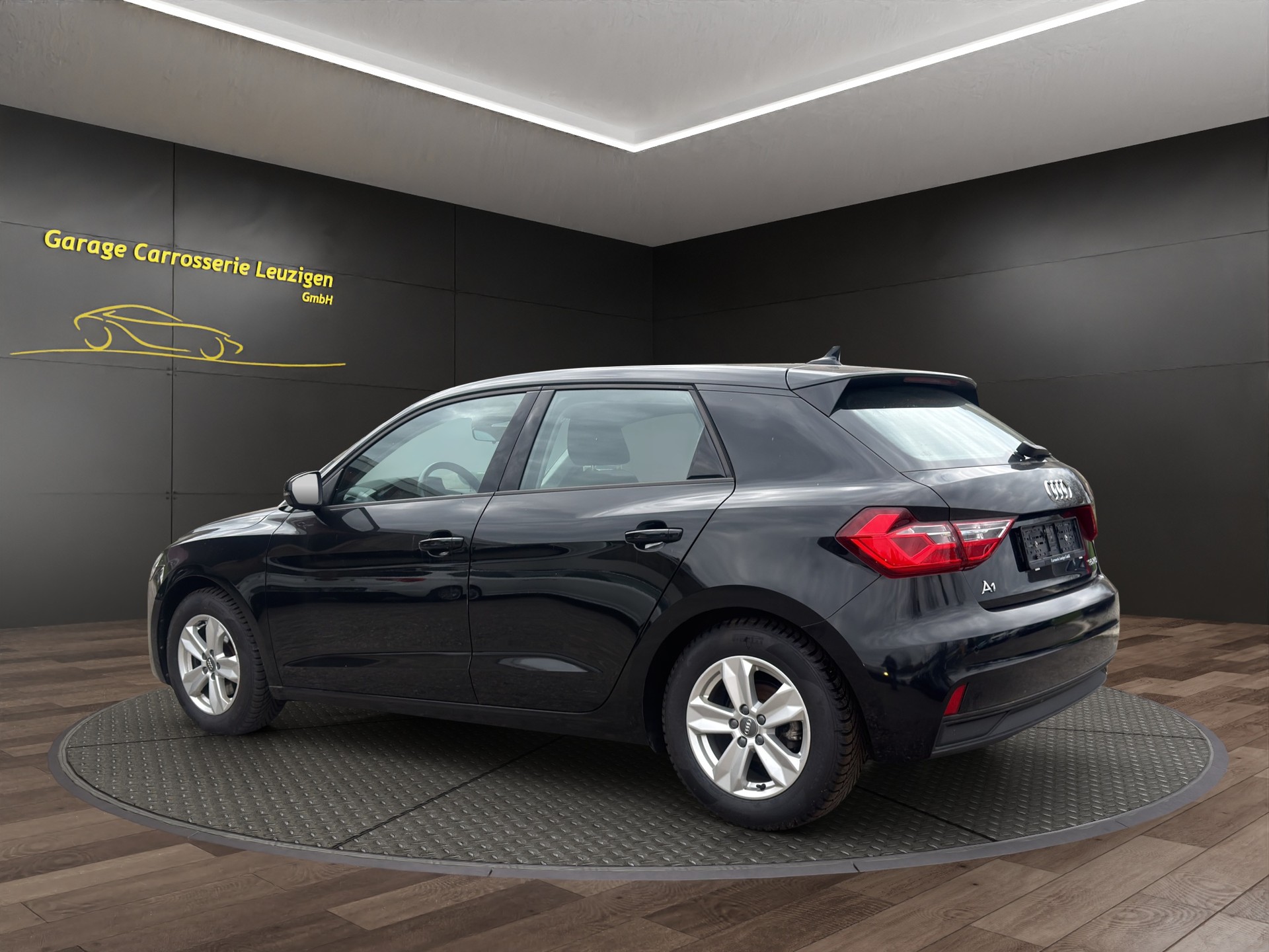 AUDI A1 Sportback 30 TFSI advanced S-tronic-image-3