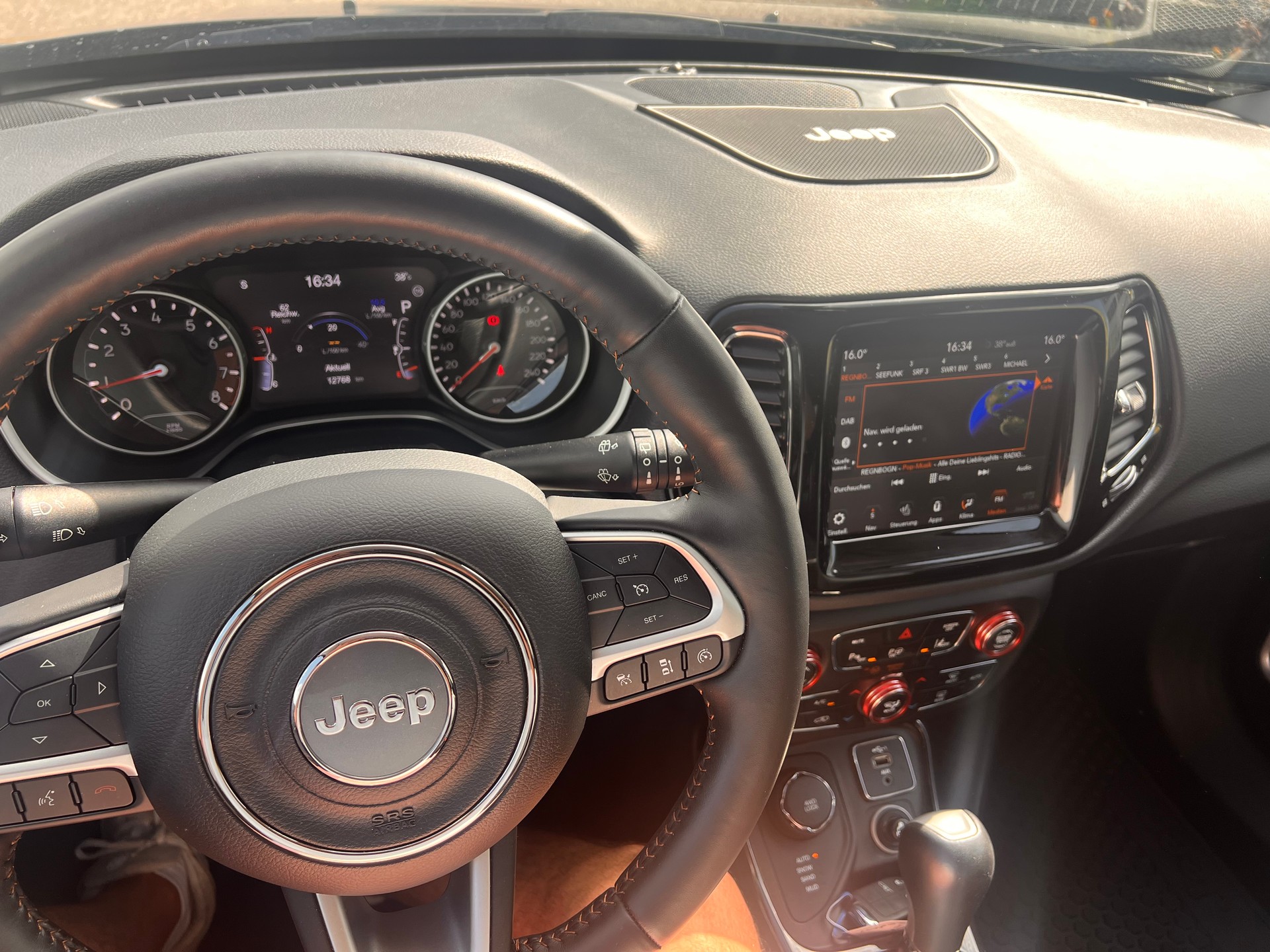 JEEP Compass 1.4 Turbo Limited AWD 9ATX-image-11