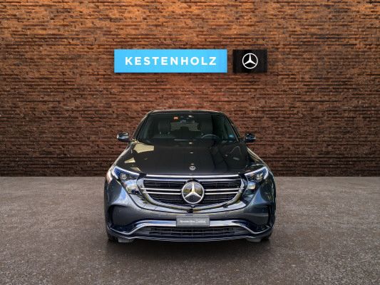 MERCEDES-BENZ EQC 400 AMG Line 4Matic-image-4