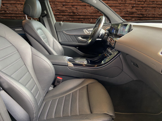 MERCEDES-BENZ EQC 400 AMG Line 4Matic-image-11