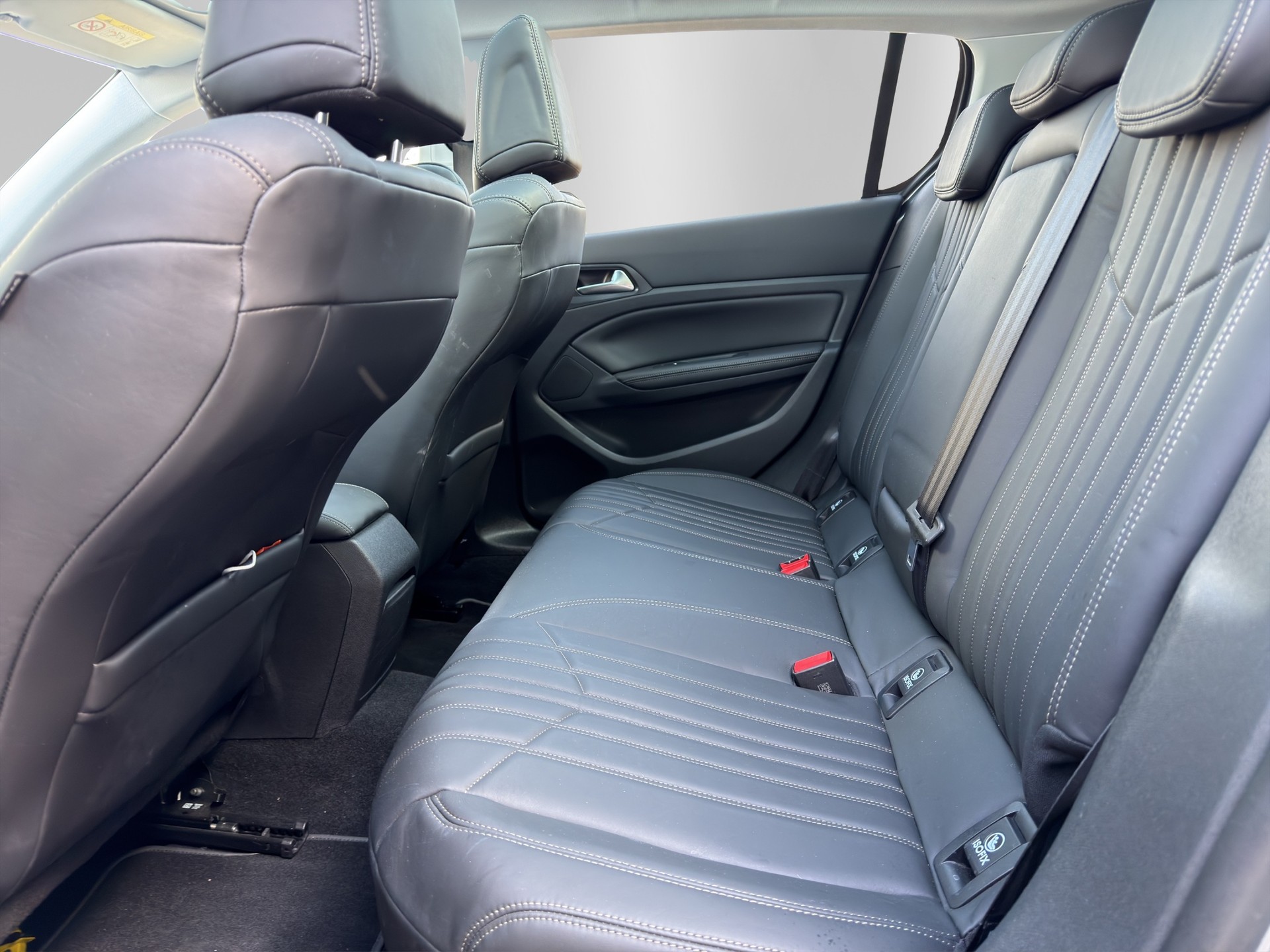 PEUGEOT 308 1.6 THP Féline-image-13