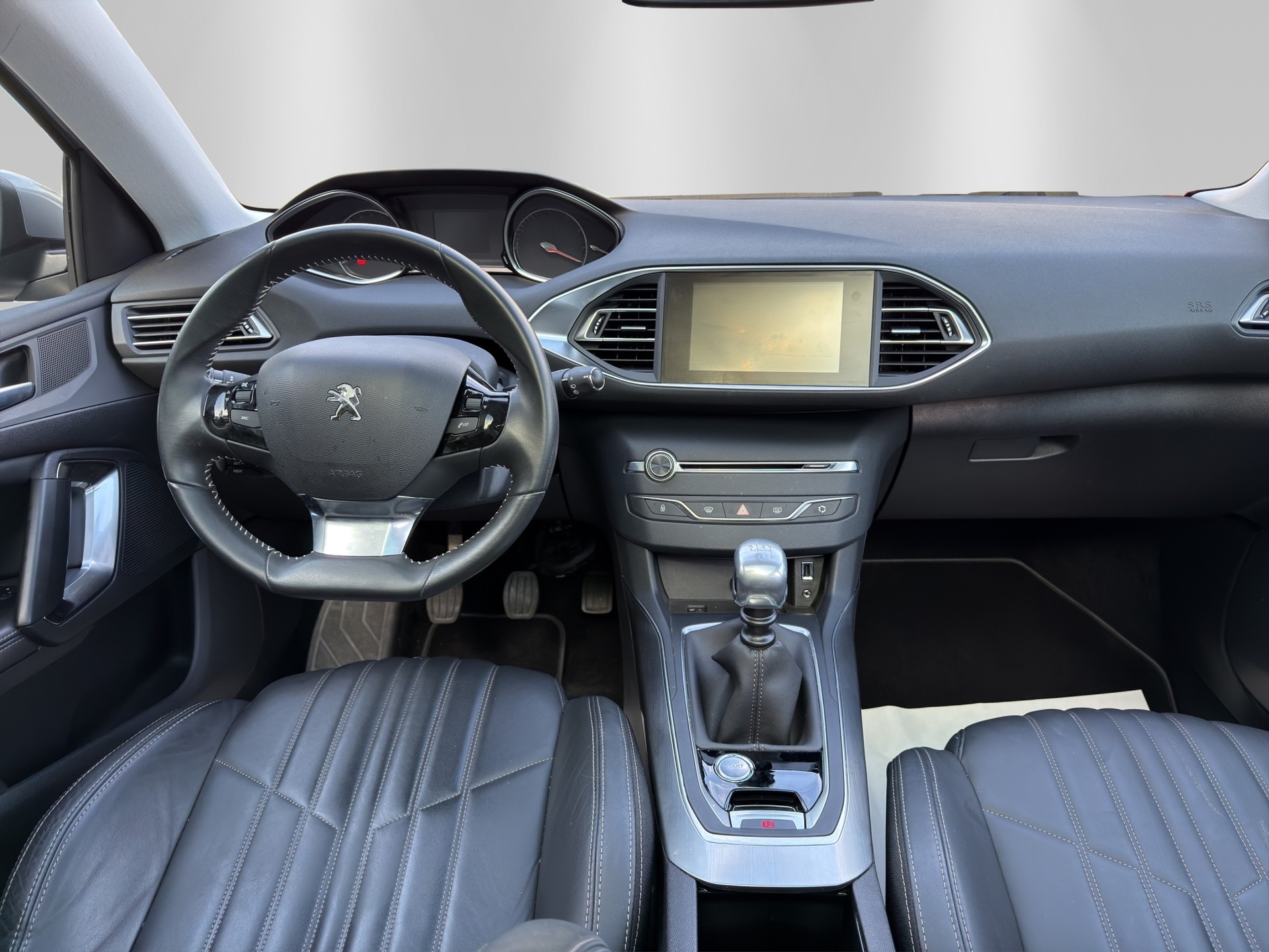 PEUGEOT 308 1.6 THP Féline-image-8