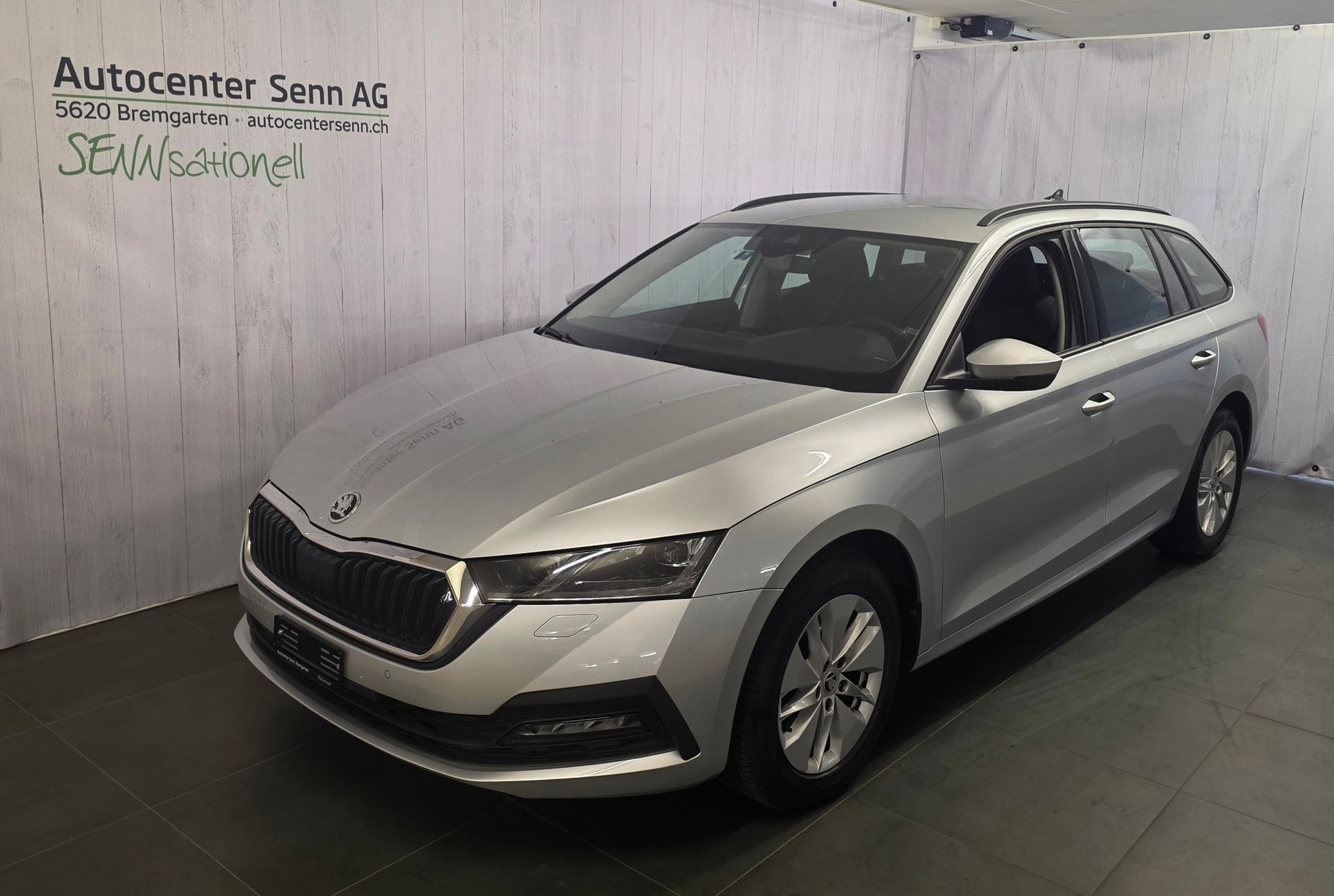 SKODA Octavia Combi 2.0 TDI DSG Ambition