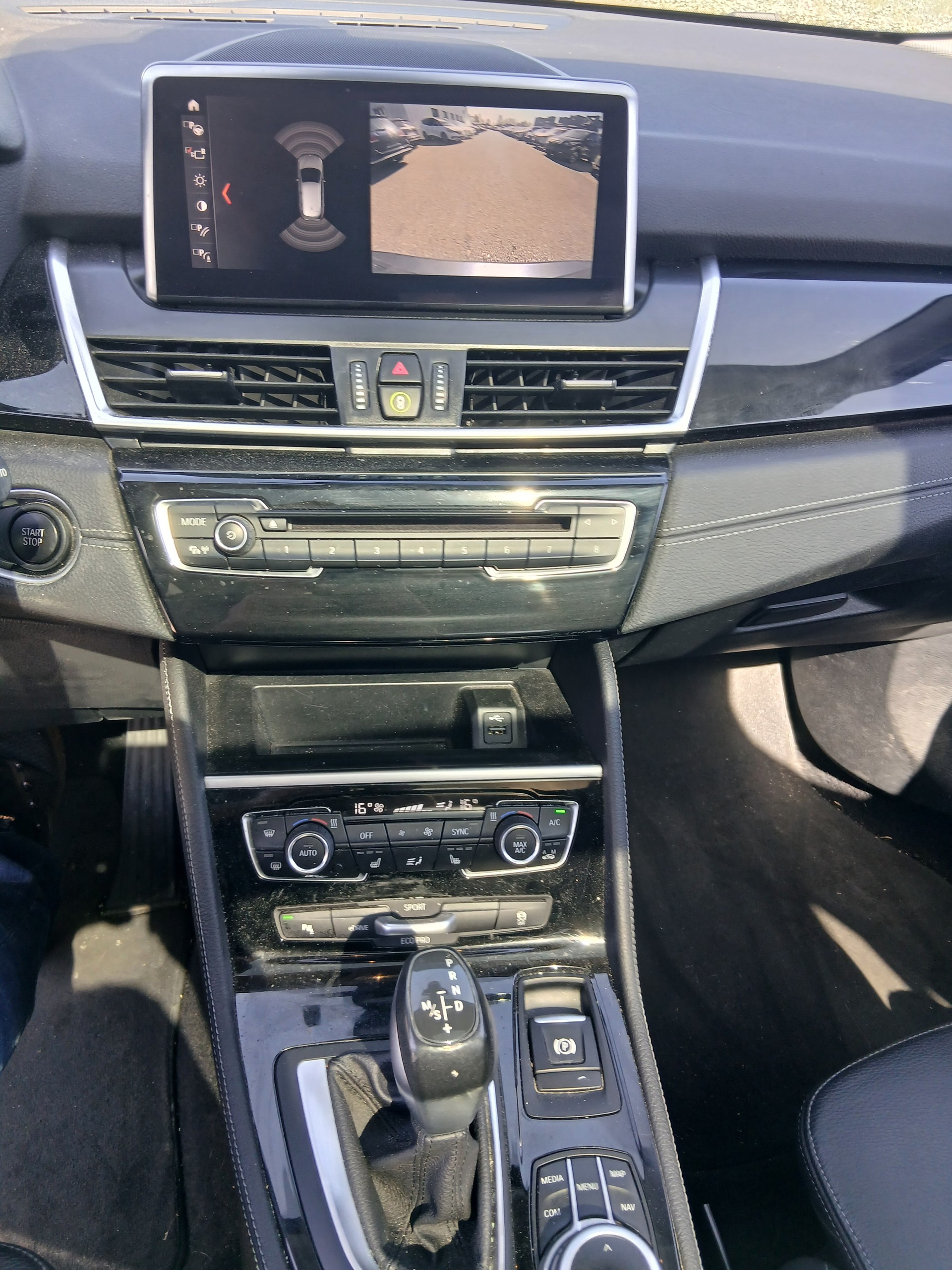 BMW 225xe iPerformance Active Tourer Fleet Edition Steptronic-image-7