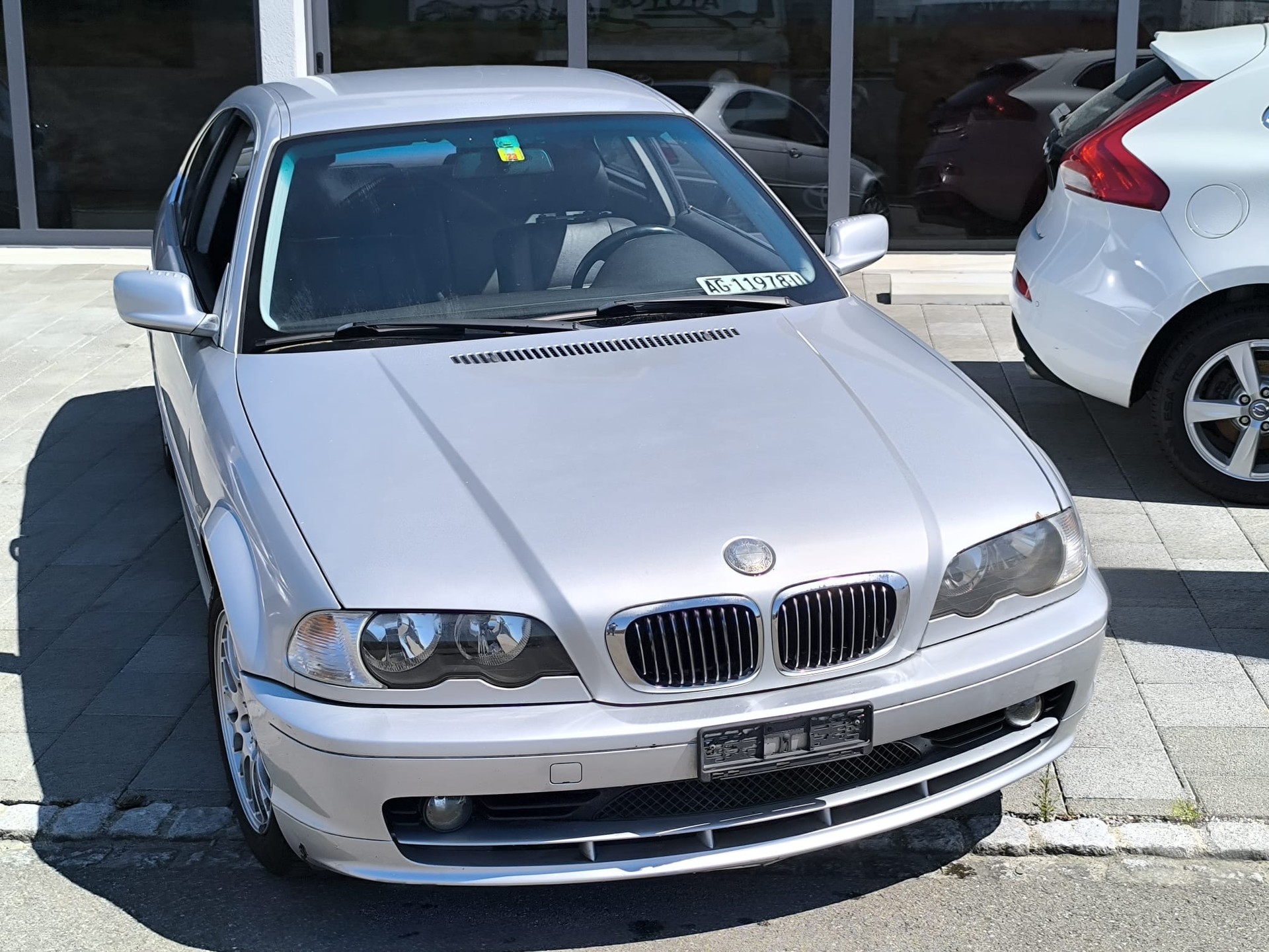 BMW 320Ci Coupé-image-1
