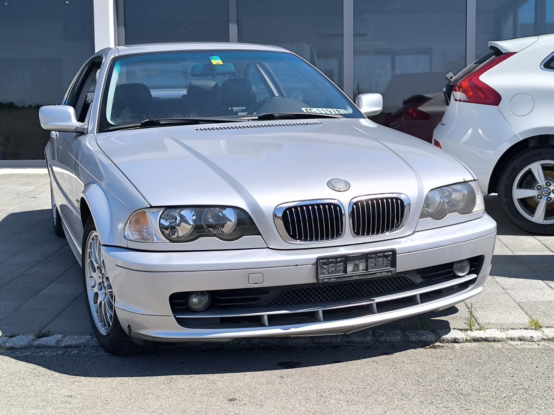BMW 320Ci Coupé-image-0