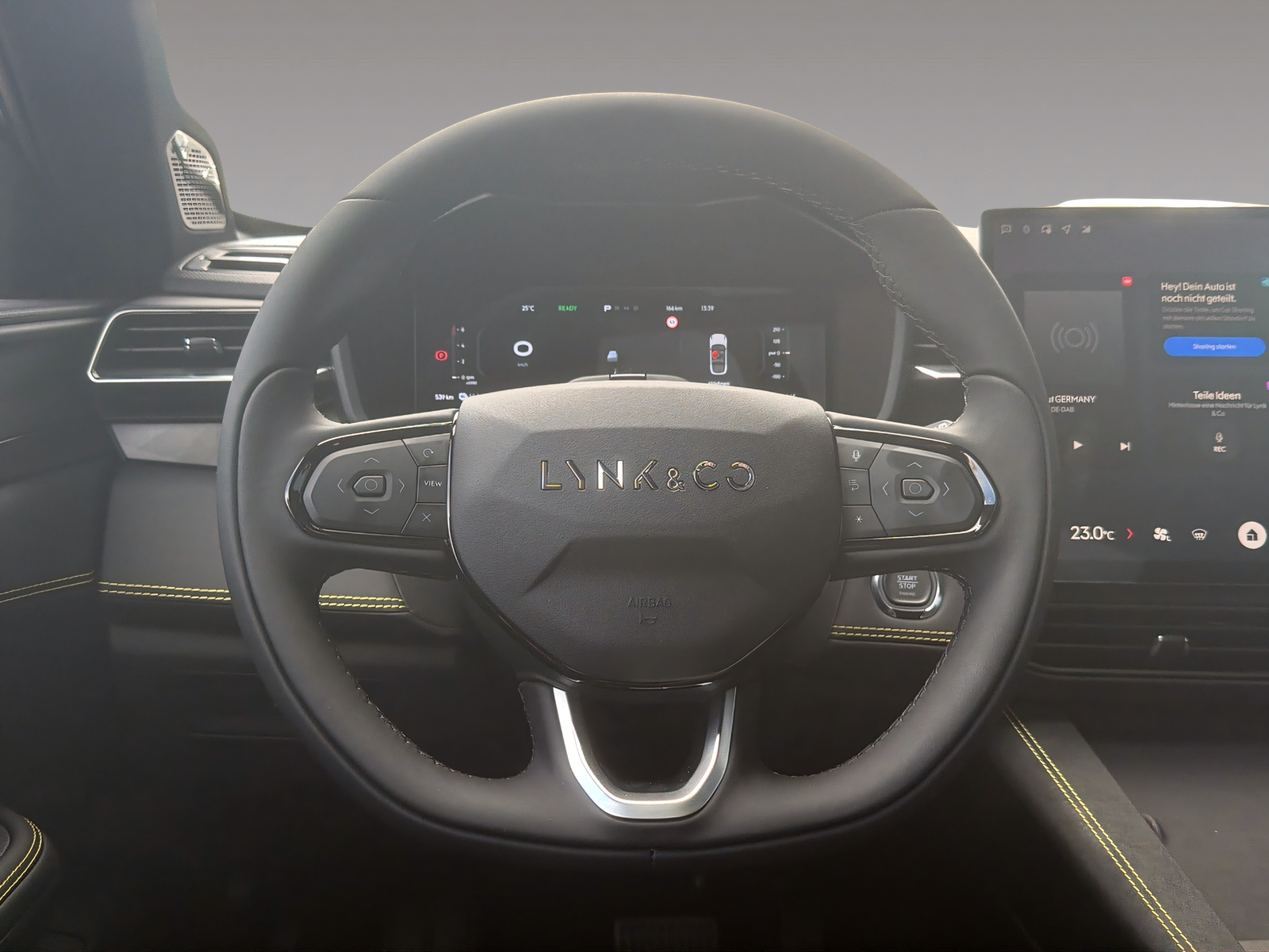 LYNK & CO 01 1.5 PHEV More-image-9
