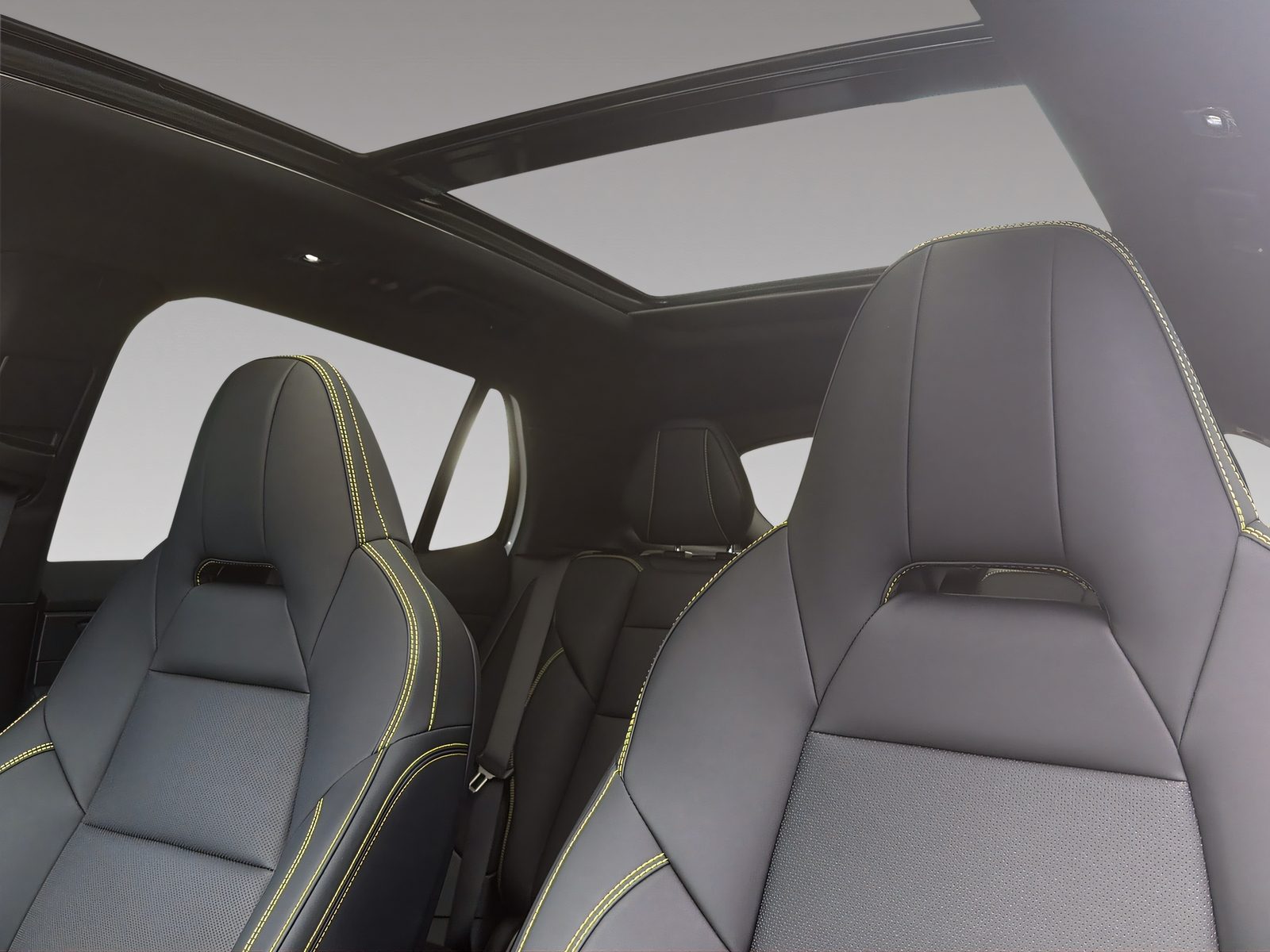 LYNK & CO 01 1.5 PHEV More-image-6