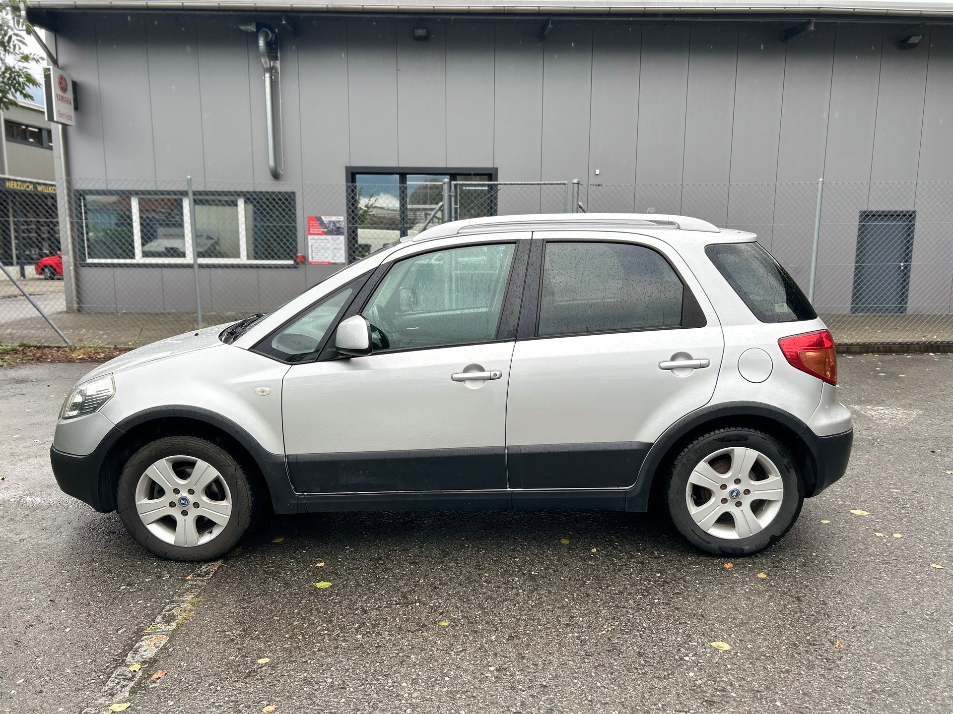 FIAT Sedici 1.9 JTD 4WD Freestyle-image-7