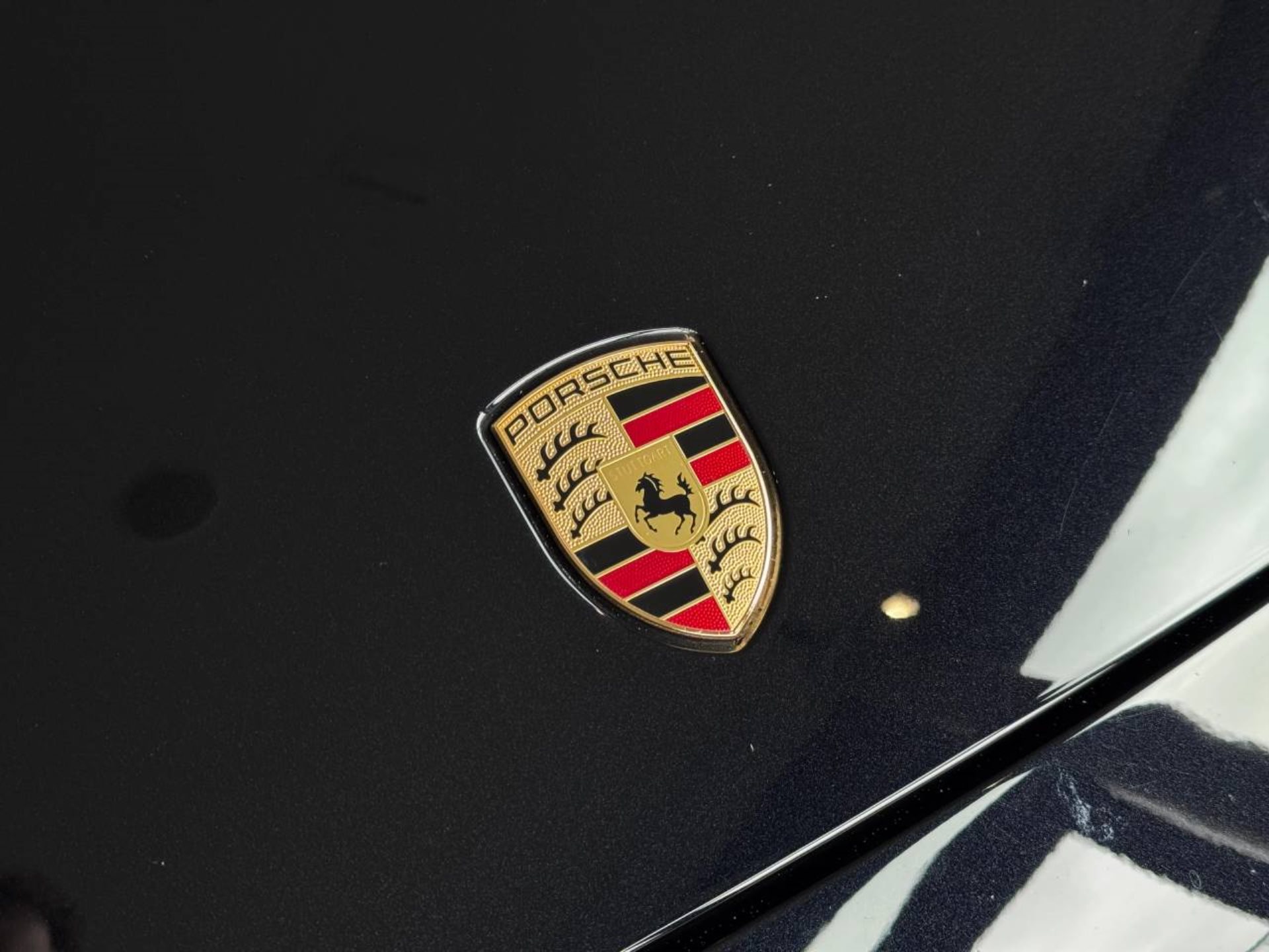 PORSCHE Cayenne Turbo-image-28