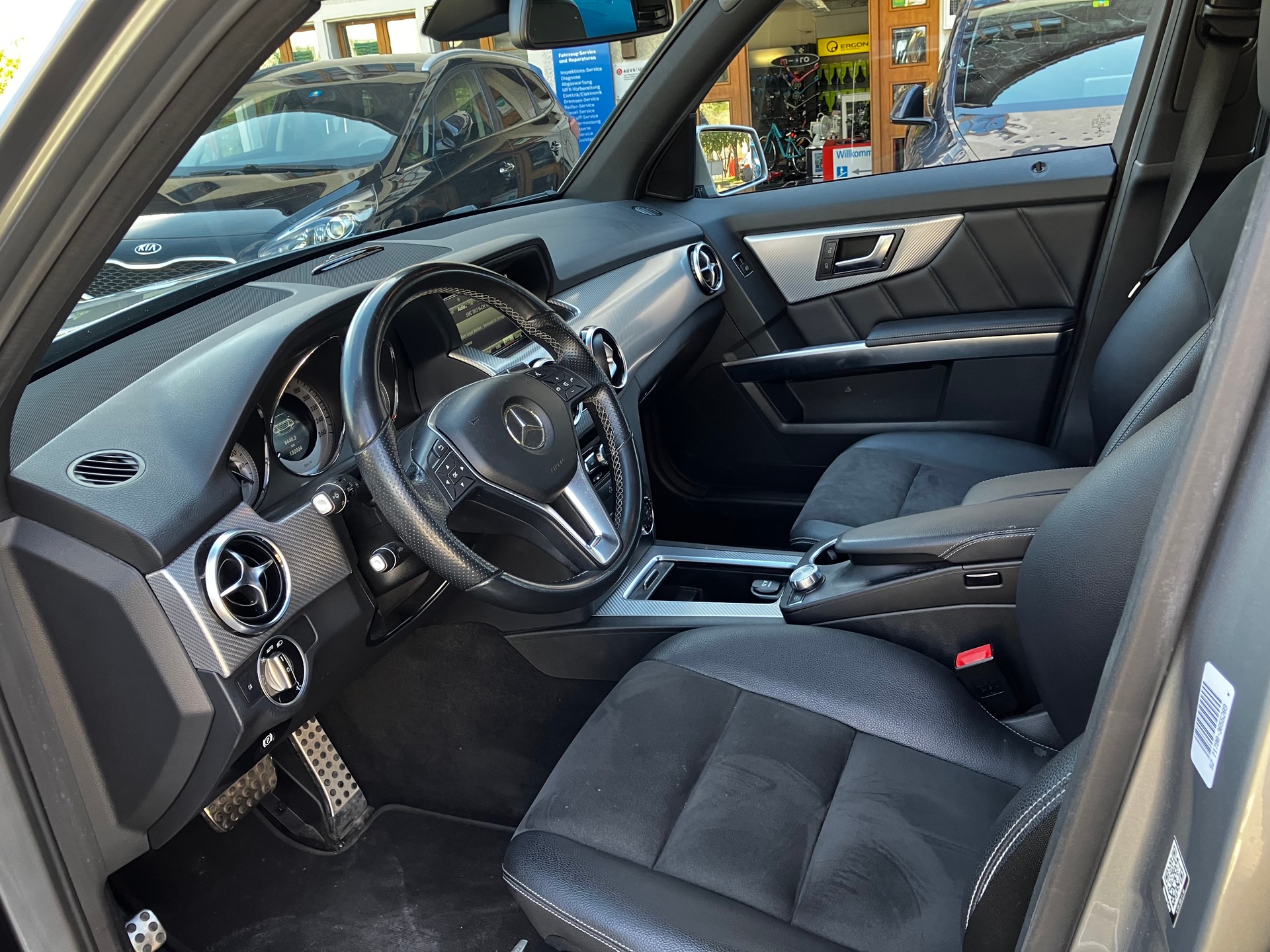 MERCEDES-BENZ GLK 250 BlueTEC 4Matic 7G-Tronic-image-4