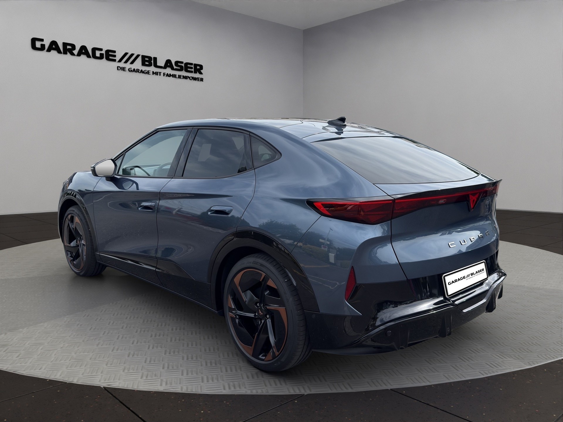 CUPRA Tavascan Type 9 77 kWh Adrenaline Prime Edition-image-2