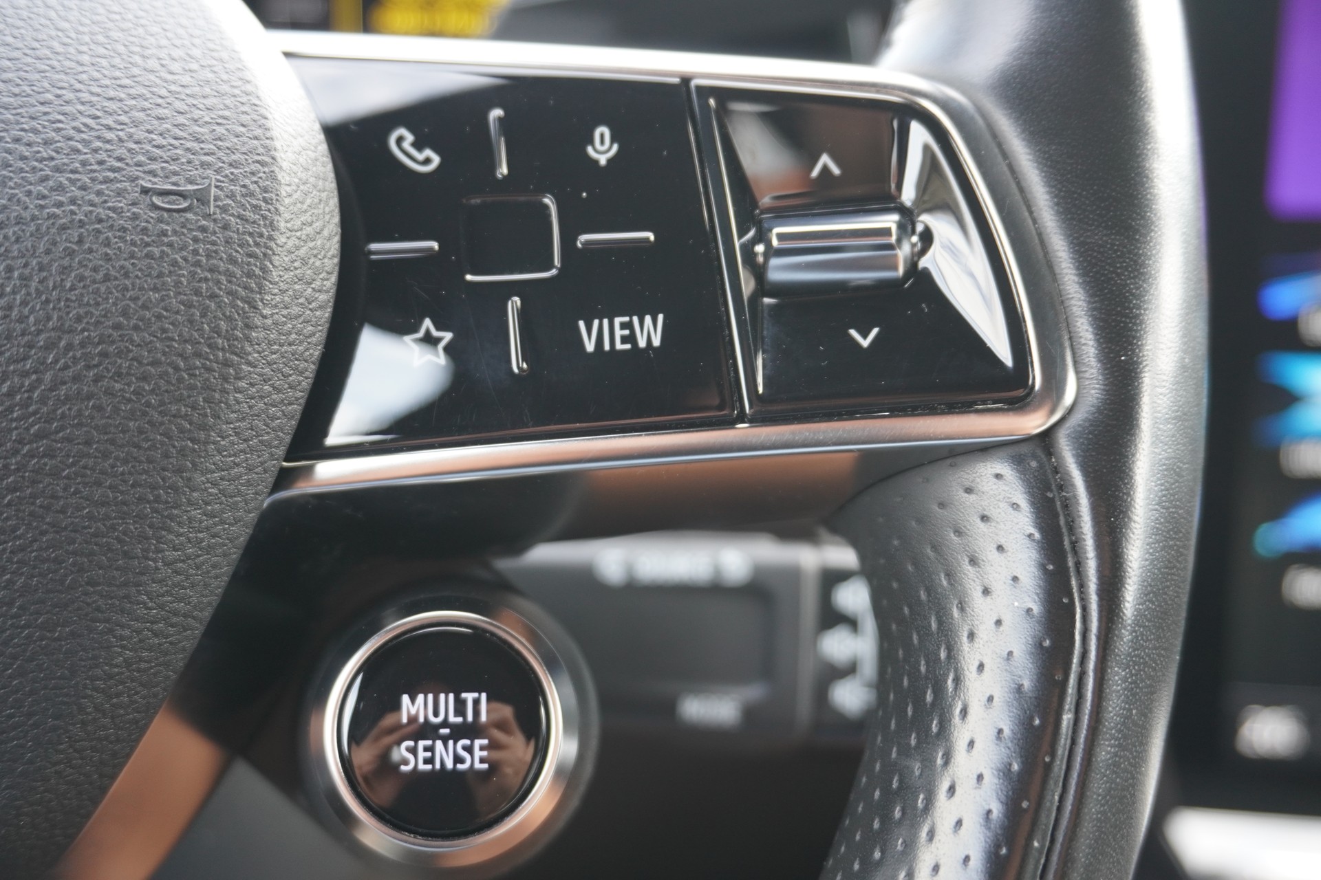 RENAULT Mégane E-TECH EV60 Iconic-image-30