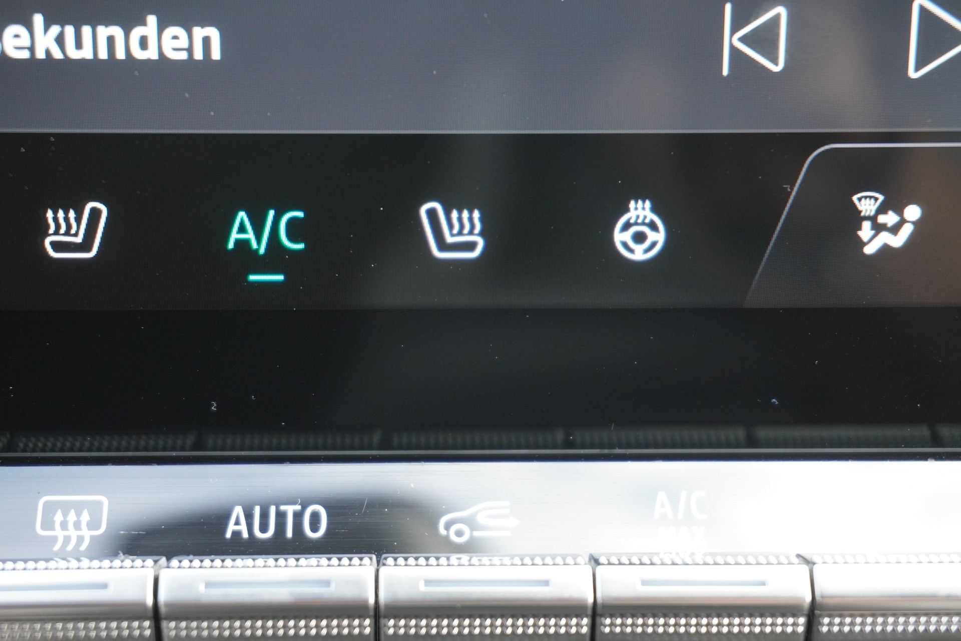 RENAULT Mégane E-TECH EV60 Iconic-image-20