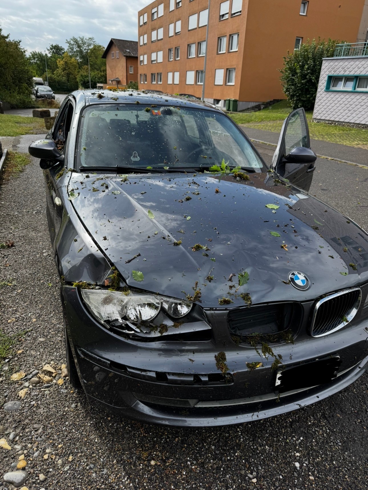 BMW 118d-image-3