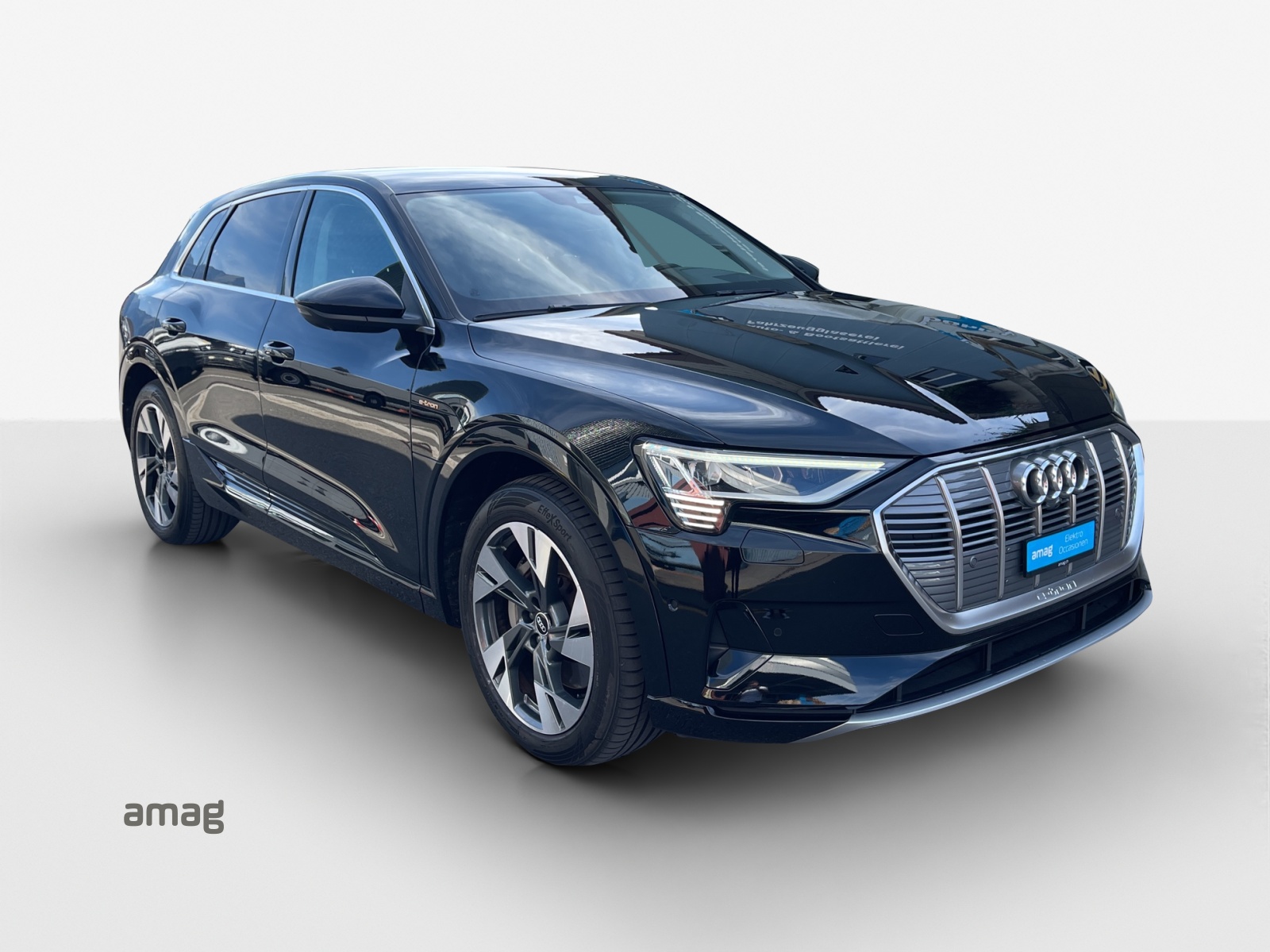 AUDI e-tron 55 Advanced quattro-image-5