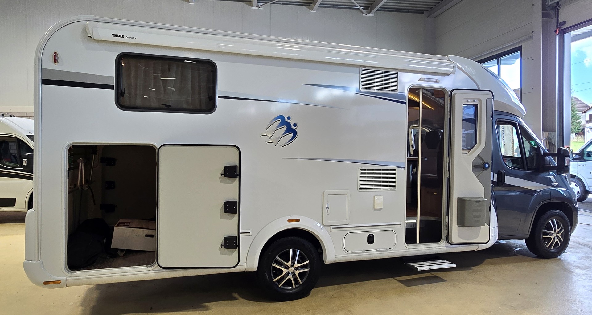 KNAUS SUN TI 700 MEG, Fiat Ducato 2.3MJT 150PS-image-4