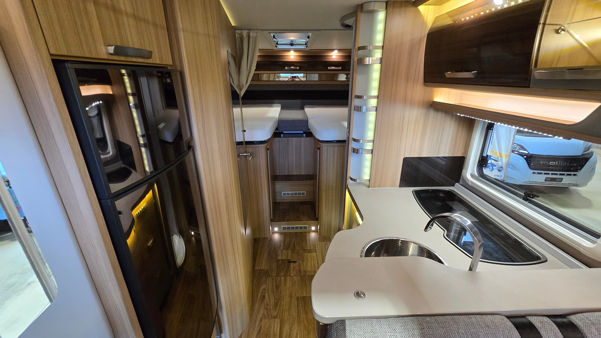 KNAUS SUN TI 700 MEG, Fiat Ducato 2.3MJT 150PS-image-8