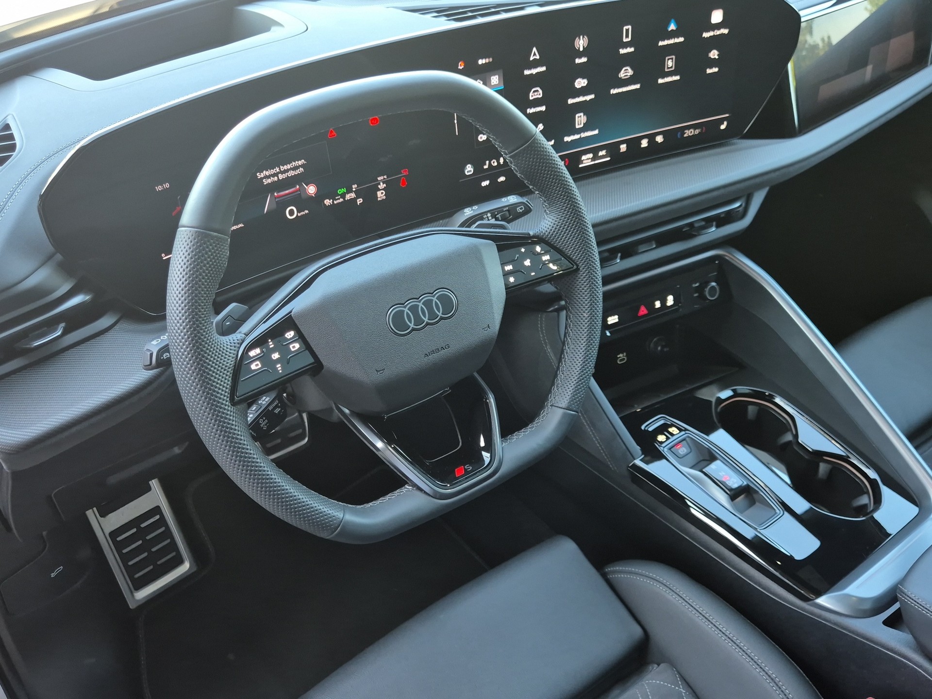 AUDI SQ5 TFSI quattro S-tronic-image-10