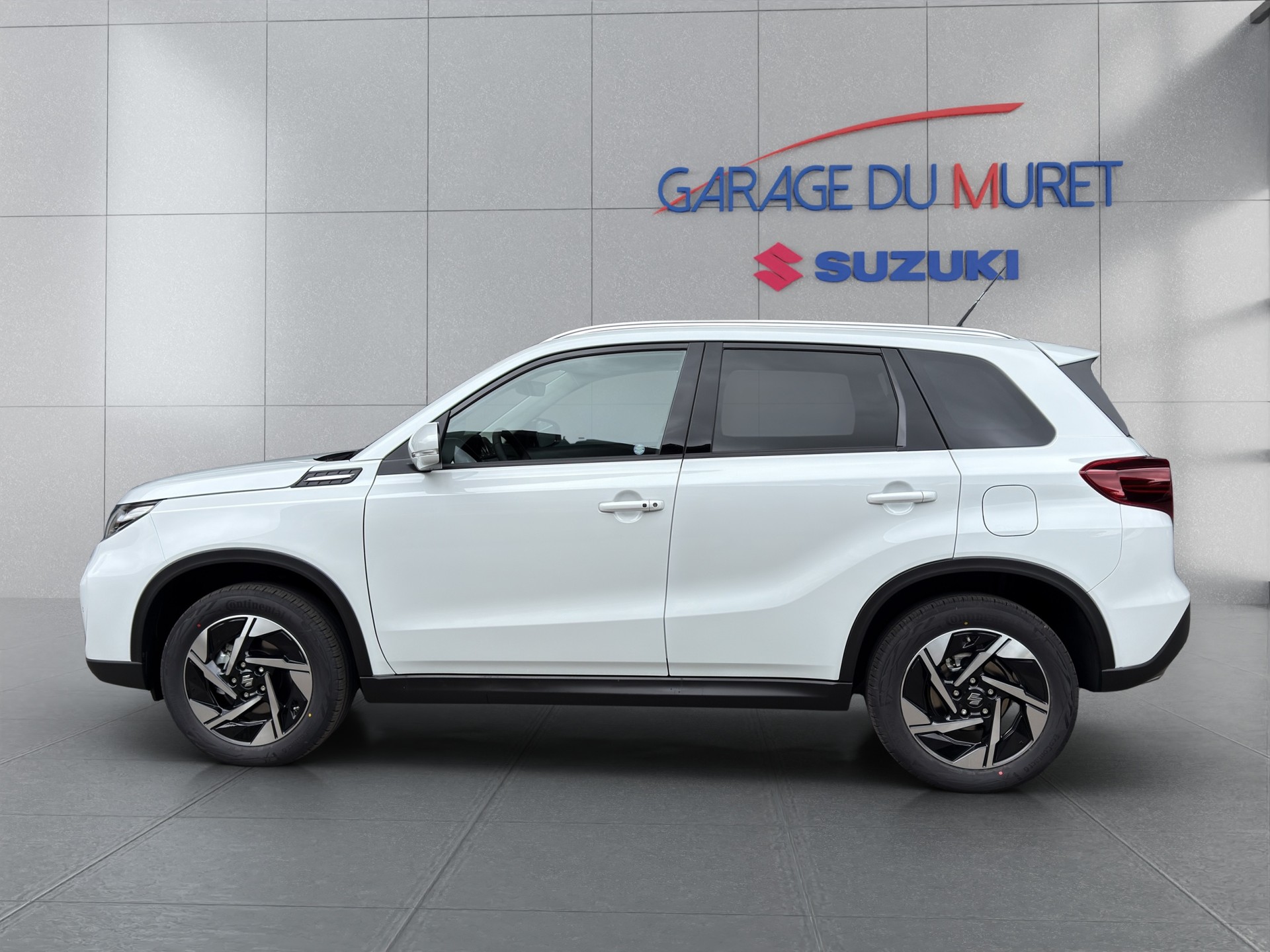 SUZUKI Vitara 1.4 Boosterjet Compact Top 4x4 Hybrid-image-1