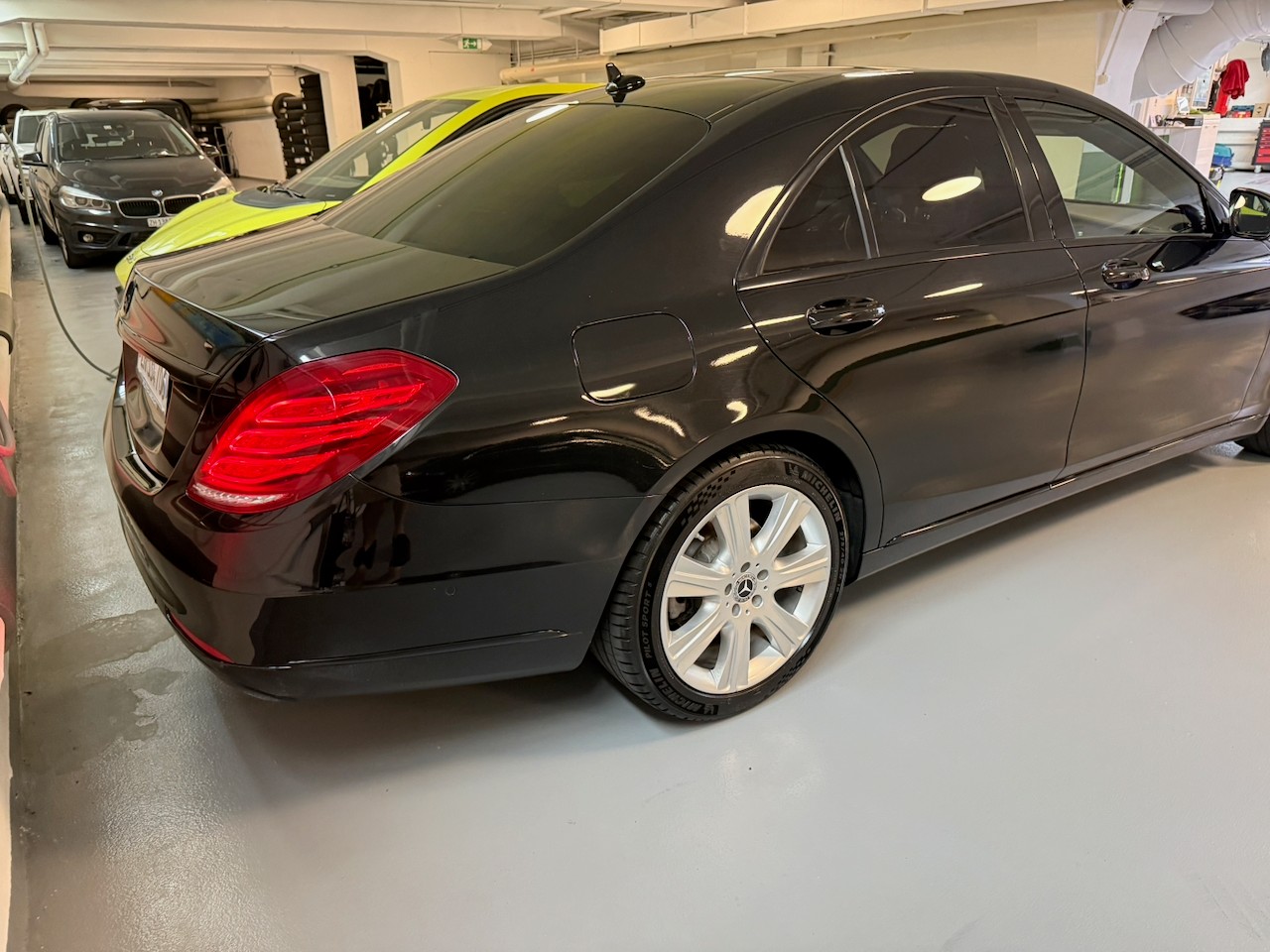 MERCEDES-BENZ S 350 d 4matic-image-2