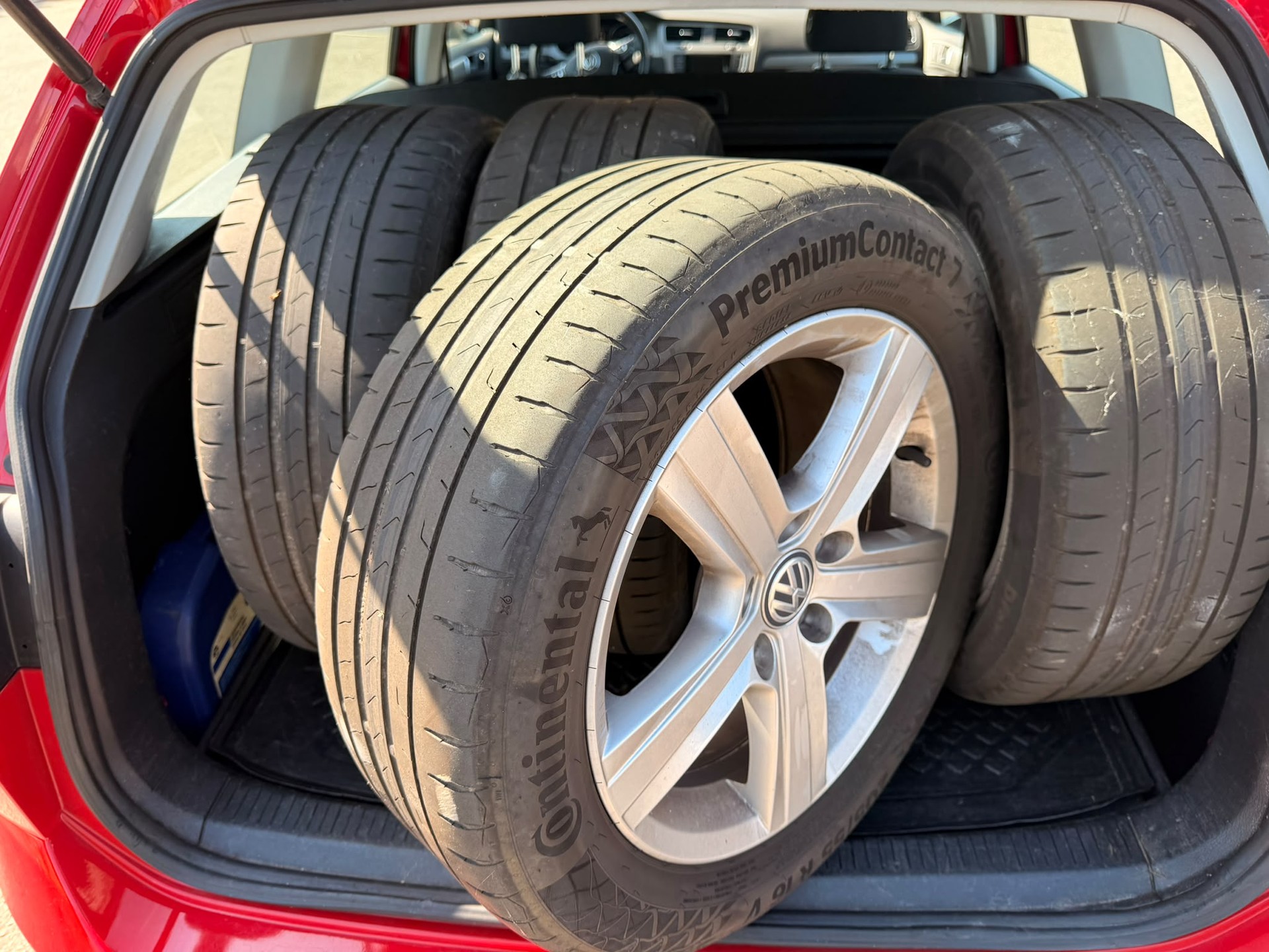 VW Golf Variant 1.6 TDI Comfortline-image-8
