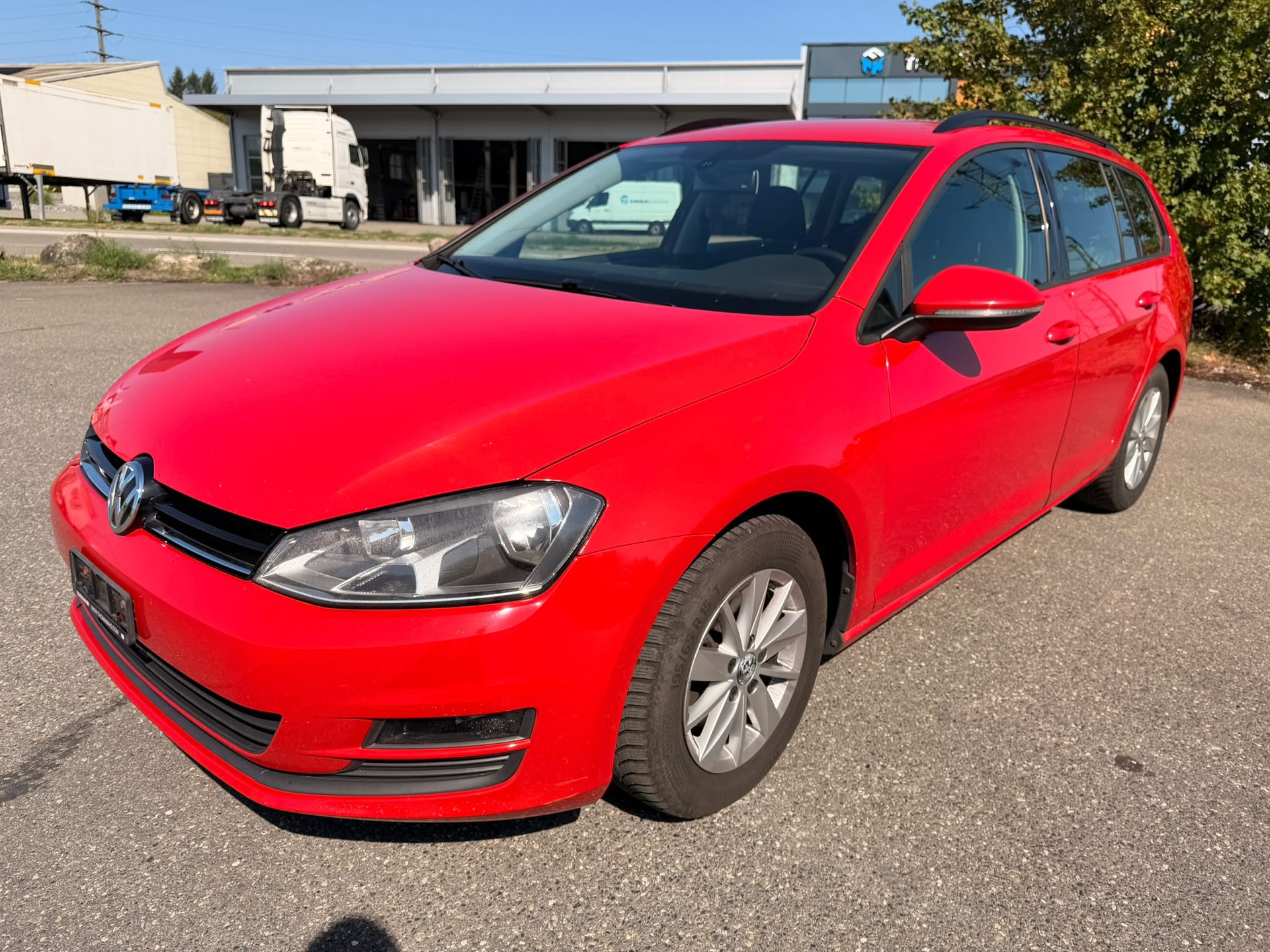 VW Golf Variant 1.6 TDI Comfortline-image-1