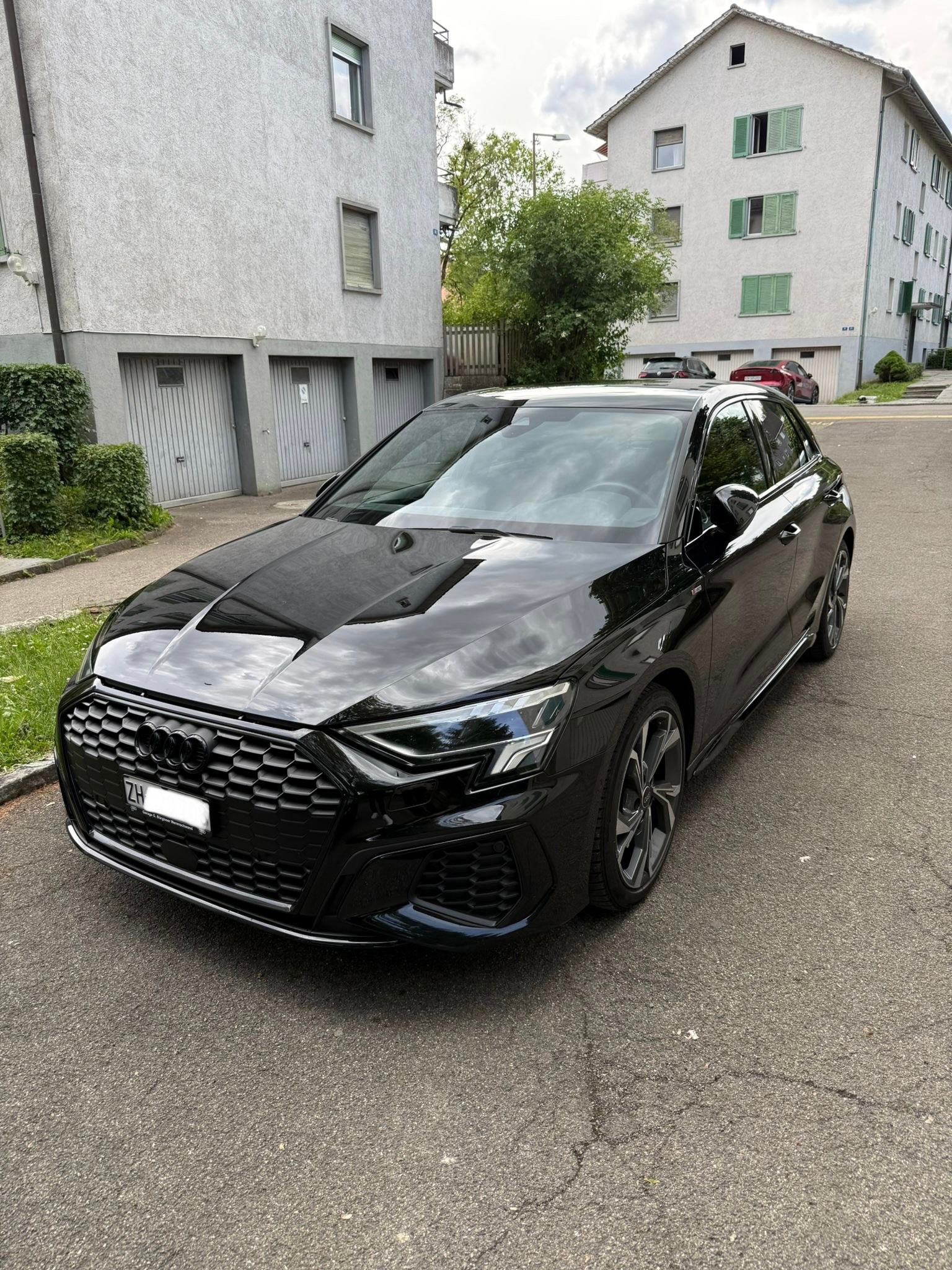 AUDI 1.5 35 TFSI S Line Attraction S-Tronic-image-5