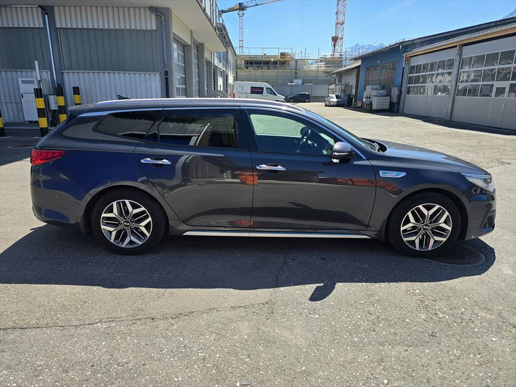 KIA Optima SW 2.0 T-GDI Plug-in Hybrid Automat-image-5