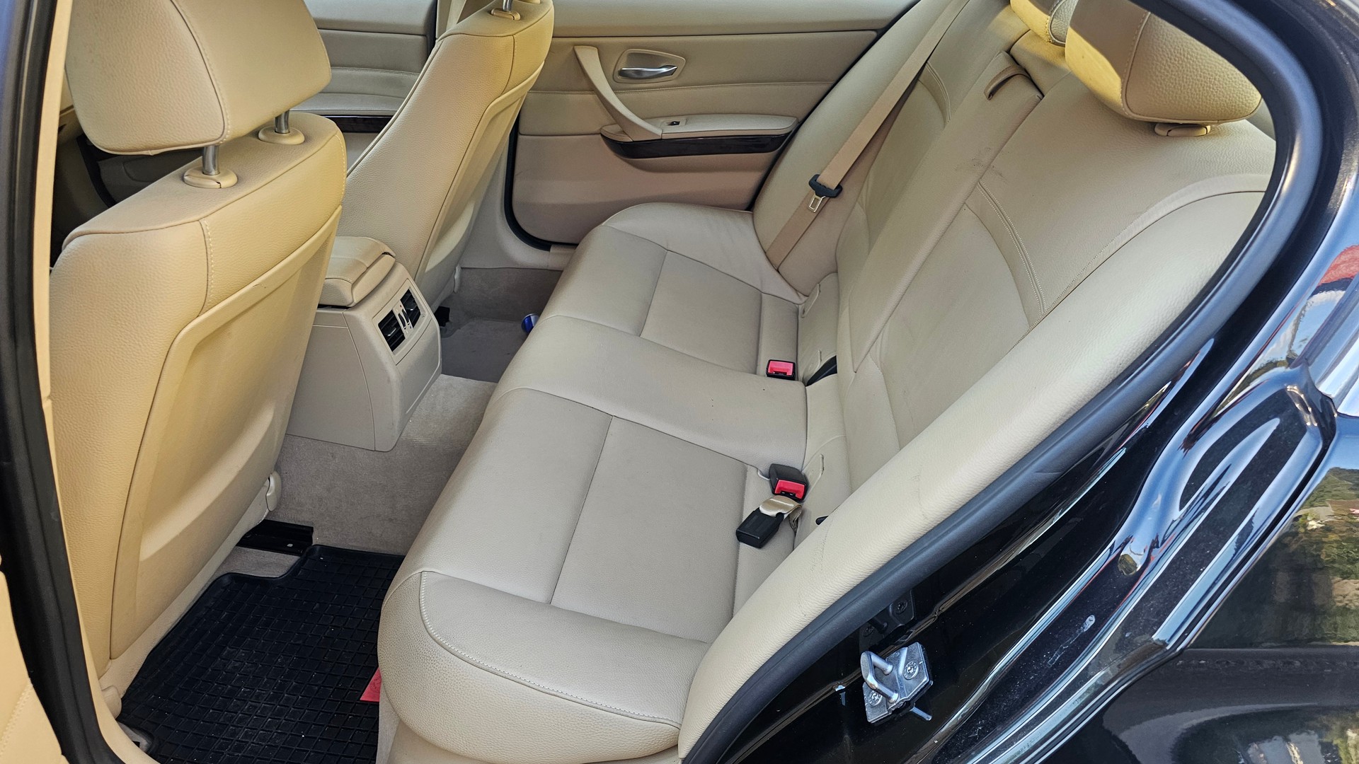 BMW 330d xDrive Steptronic-image-10