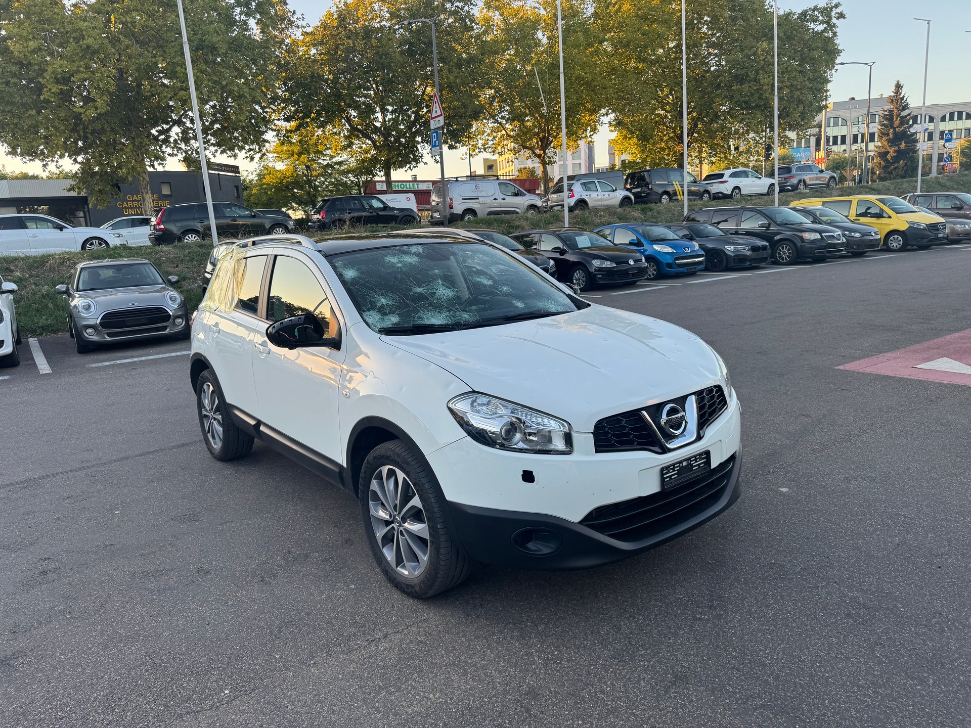NISSAN Qashqai 2.0 dCi 4WD tekna Automatic-image-4