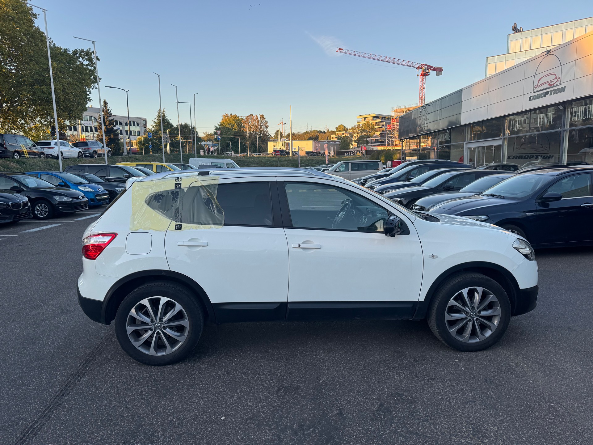 NISSAN Qashqai 2.0 dCi 4WD tekna Automatic-image-5
