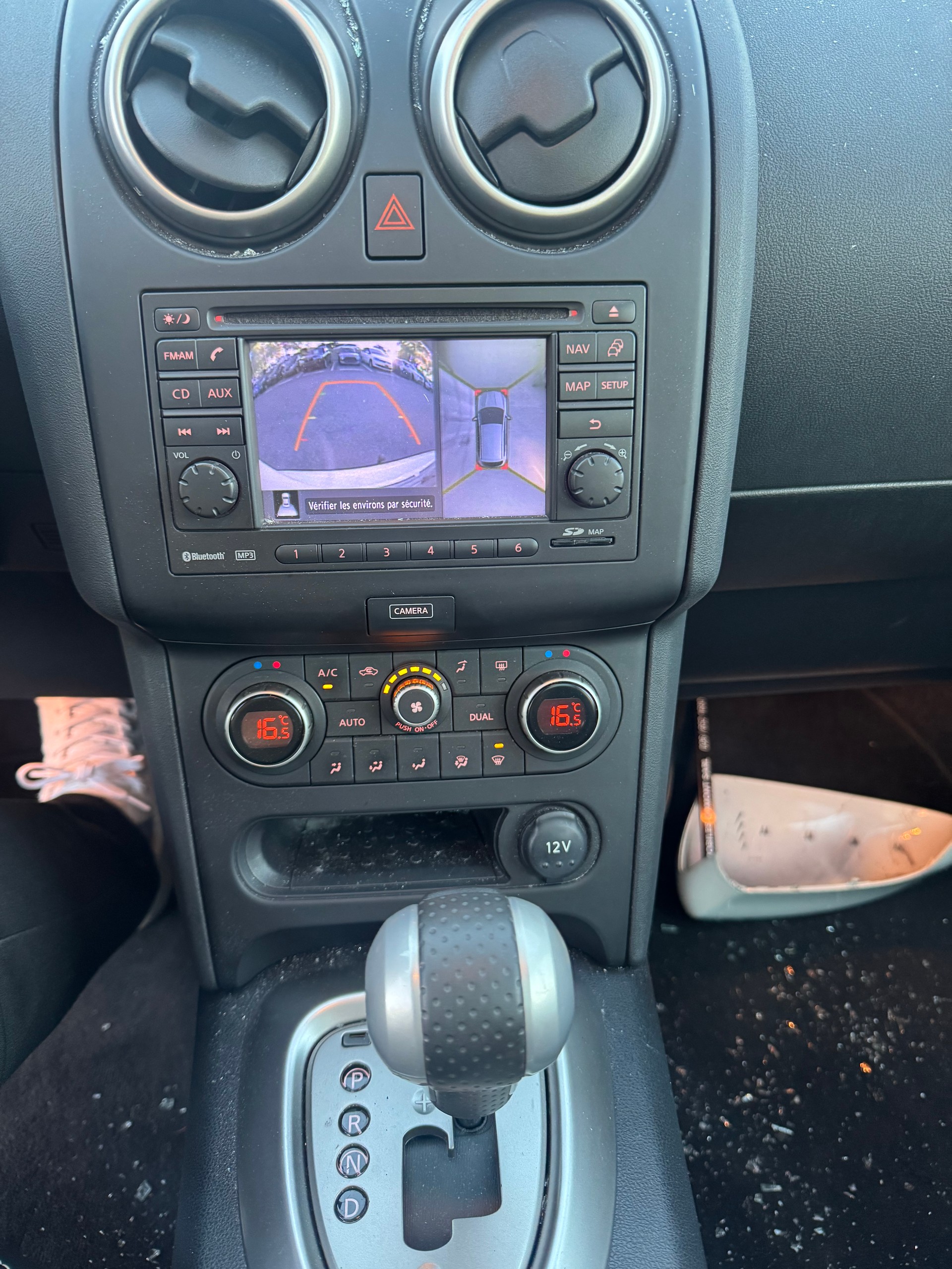 NISSAN Qashqai 2.0 dCi 4WD tekna Automatic-image-11