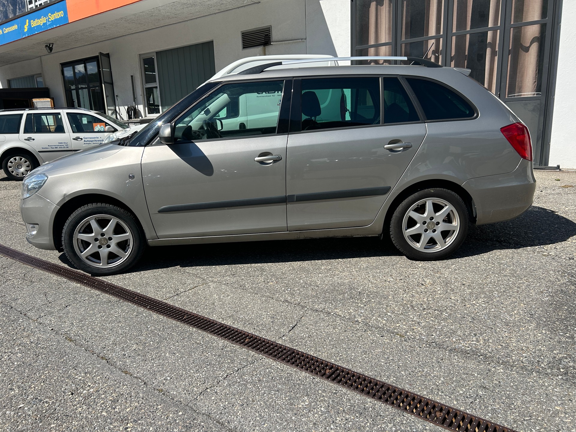 SKODA Fabia 1.2 TSI Elegance DSG-image-2