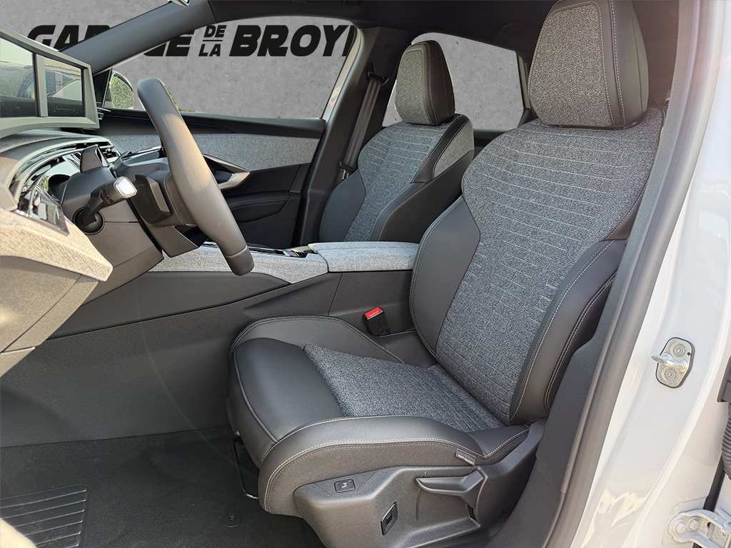 PEUGEOT 3008 Long range e-Allure 96,9 kw-image-9