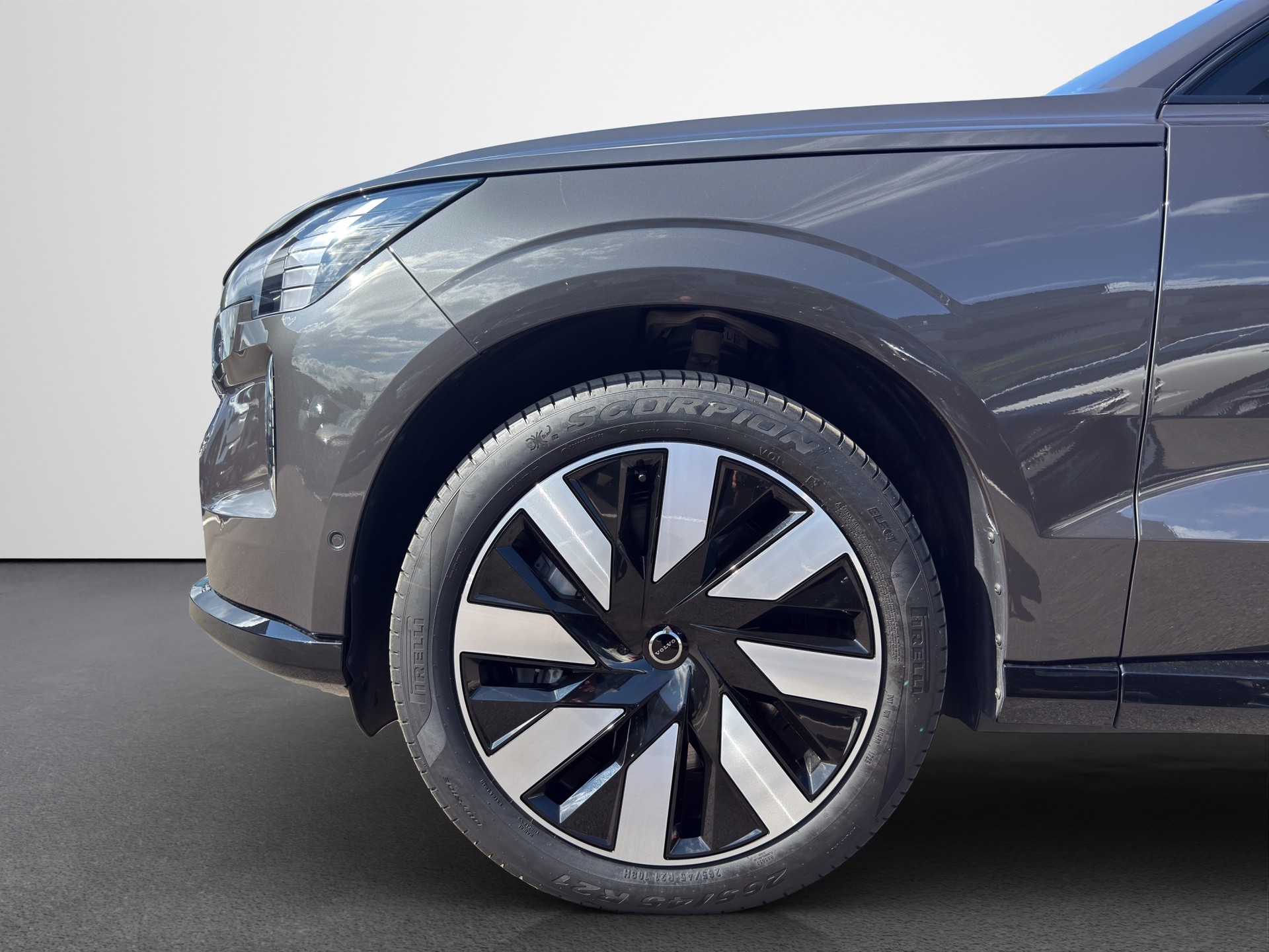 VOLVO EX90 Twin Ultra AWD-image-6