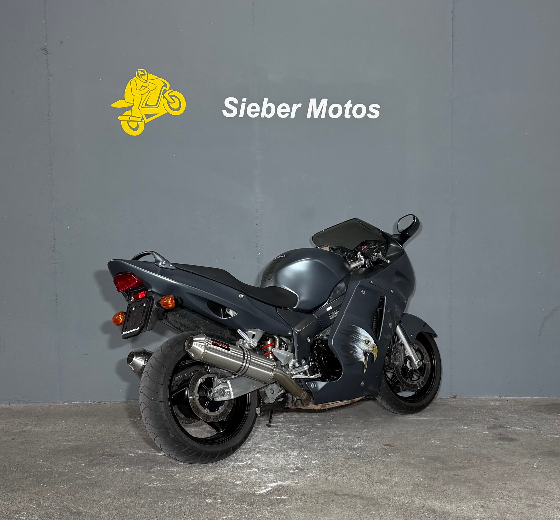 HONDA CBR 1100 X V/W-showroom-element-3