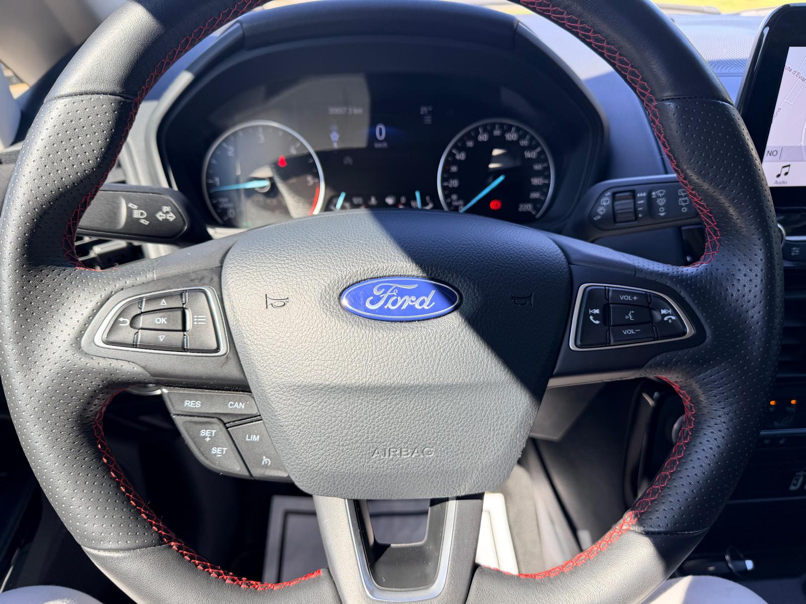 FORD EcoSport 1.5 TDCi ST-Line AWD-image-15