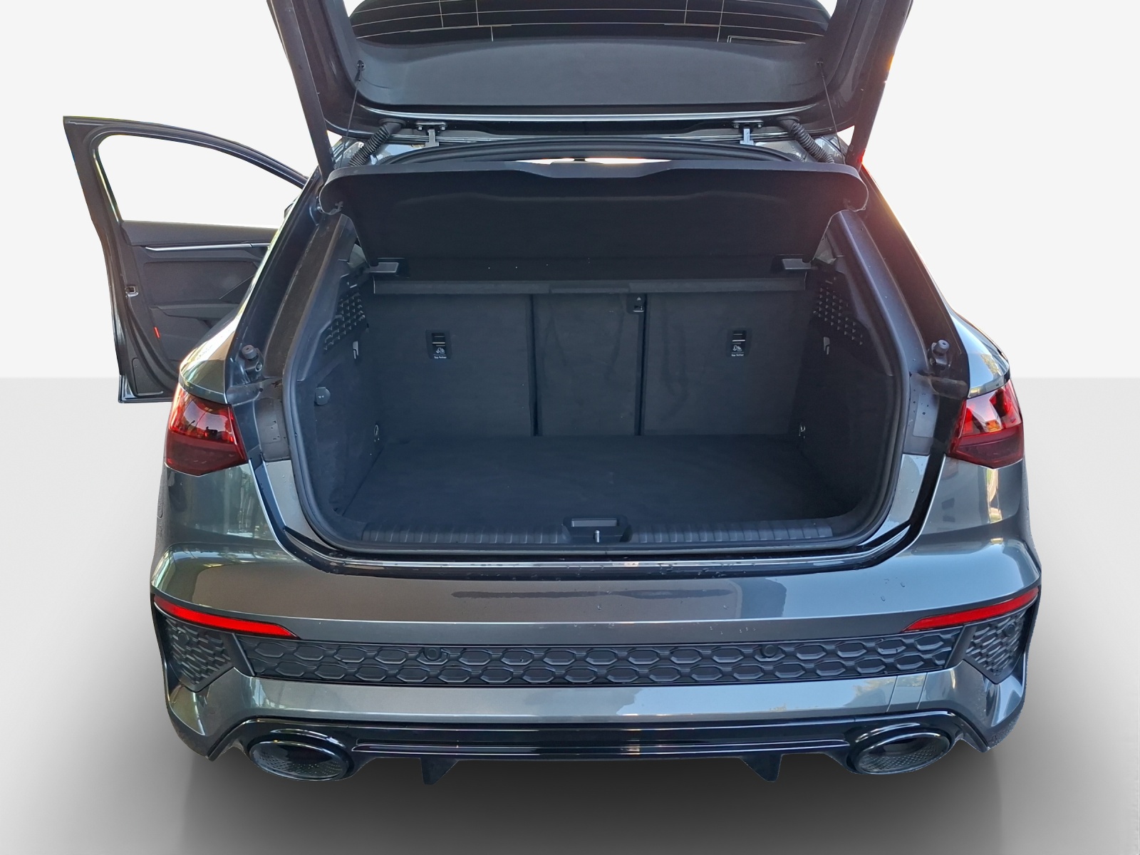AUDI RS3 Sportback 2.5 TSI quattro S-tronic-image-12